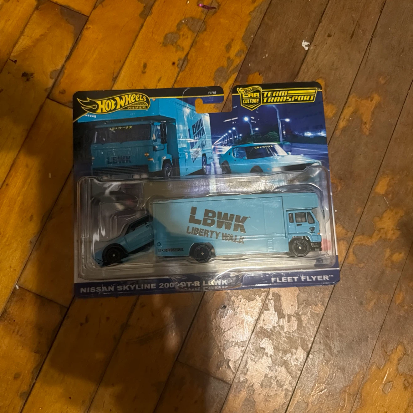 Hot Wheels Premium Car Nissan Skyline 2000GT-R LBWK