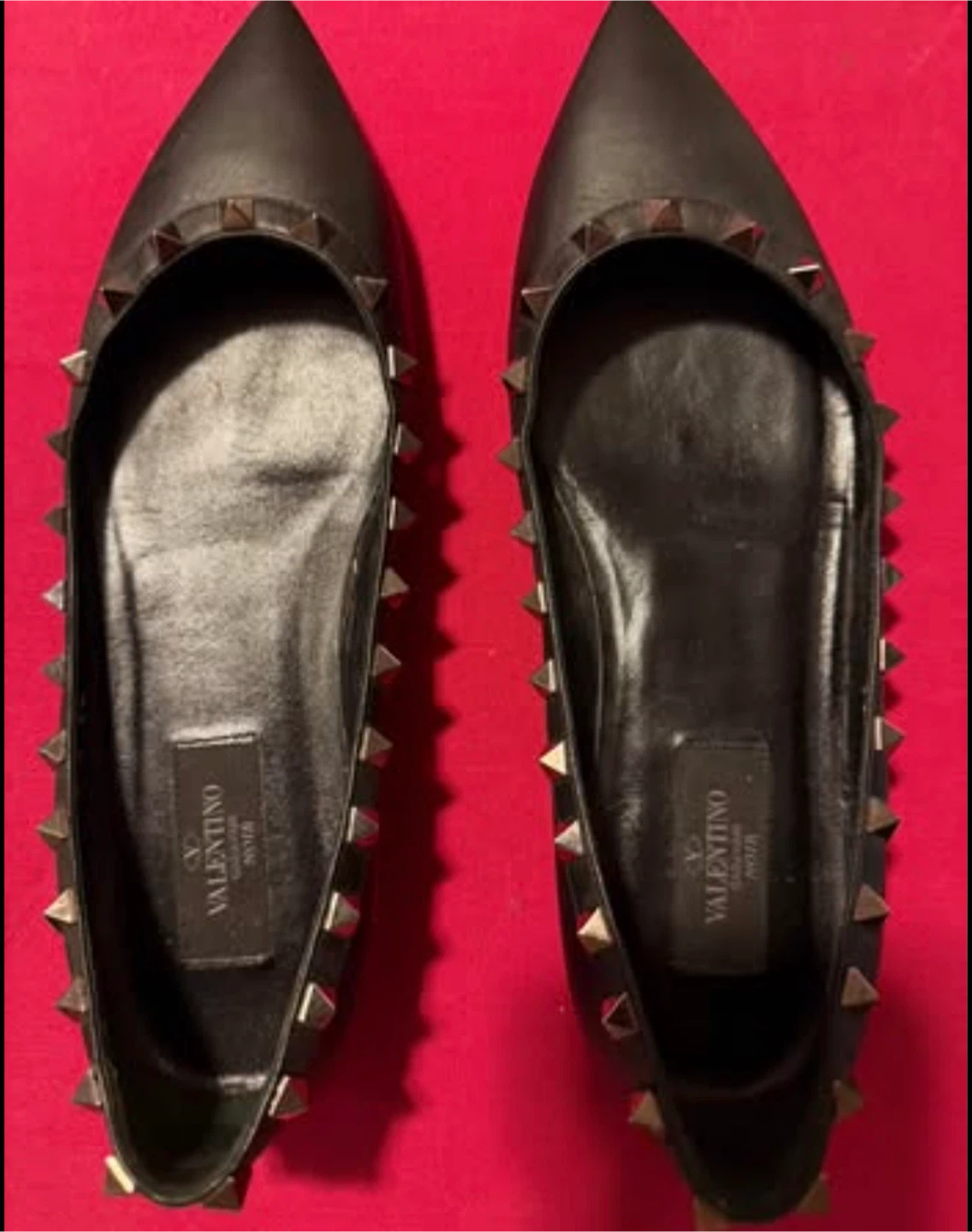 VALENTINO GARAVANI Rockstud leather flats