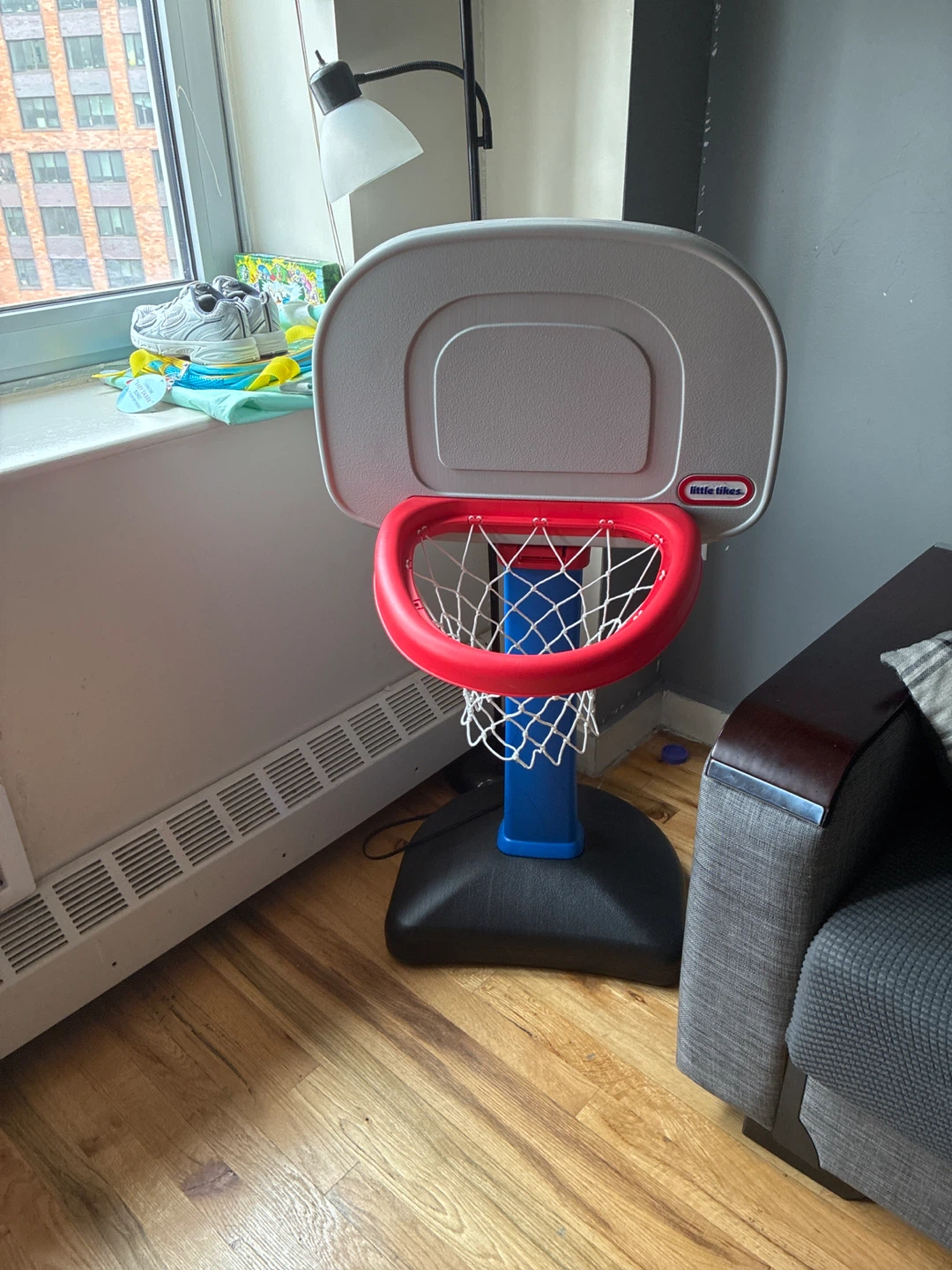 Little Tikes Basketball Hoop