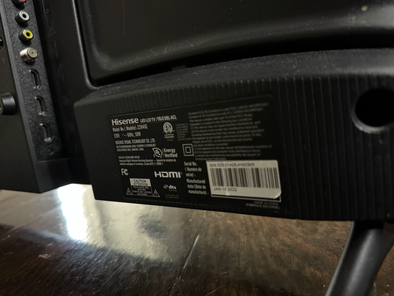 Hisense 32-inch Roku TV - photo 4