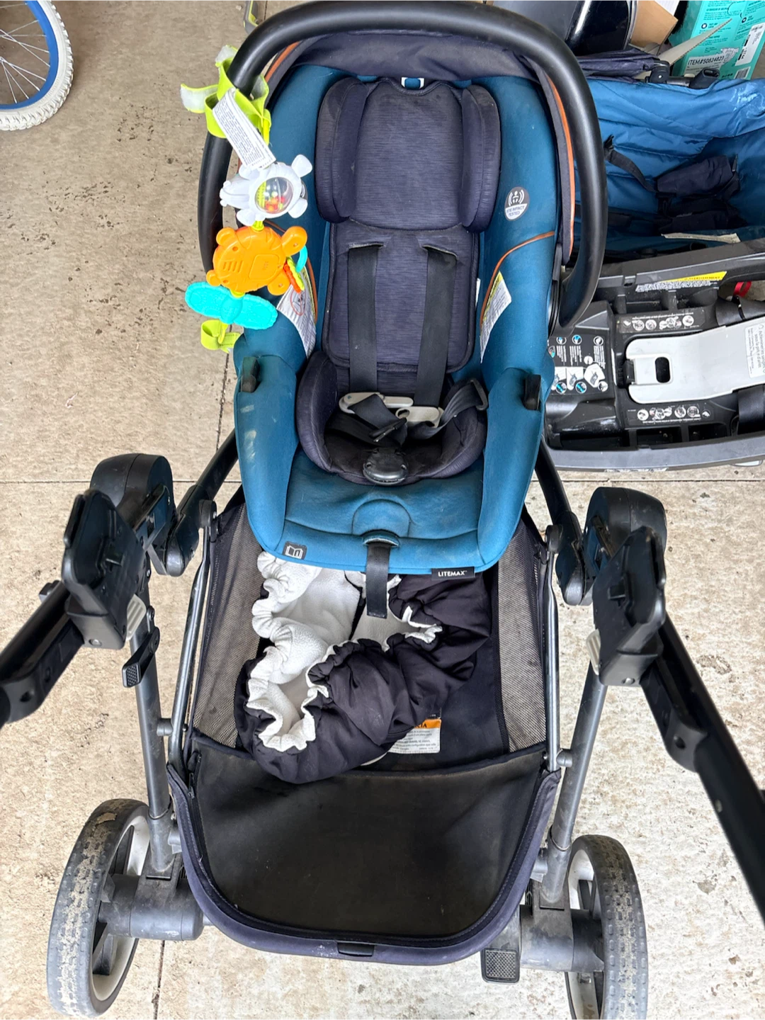 Evenflow stroller car seat - photo 3