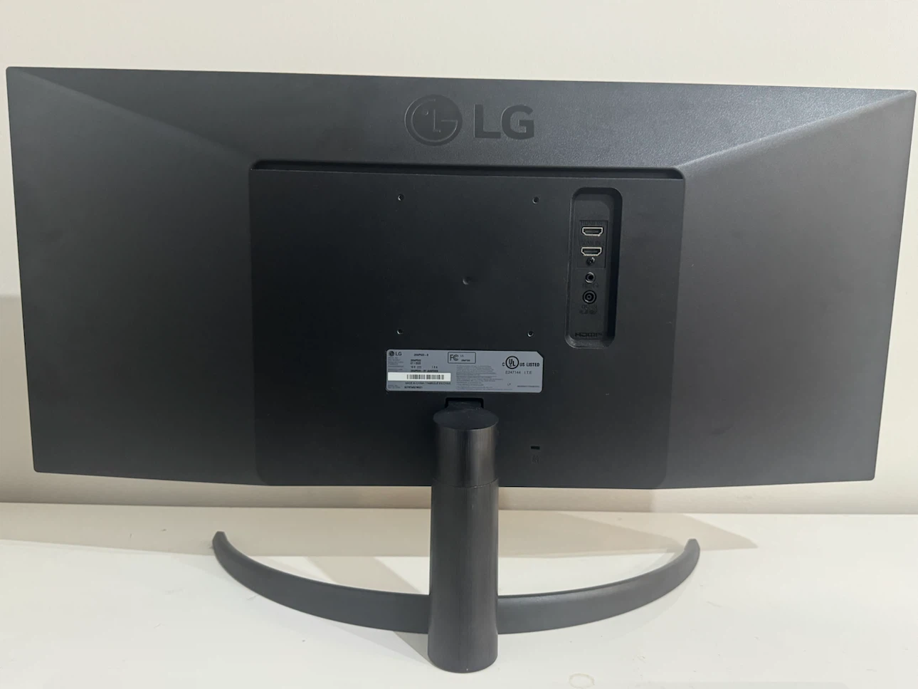 LG 27” UltraWide IPS Monitor (29WP500-B) – Like New - photo 3