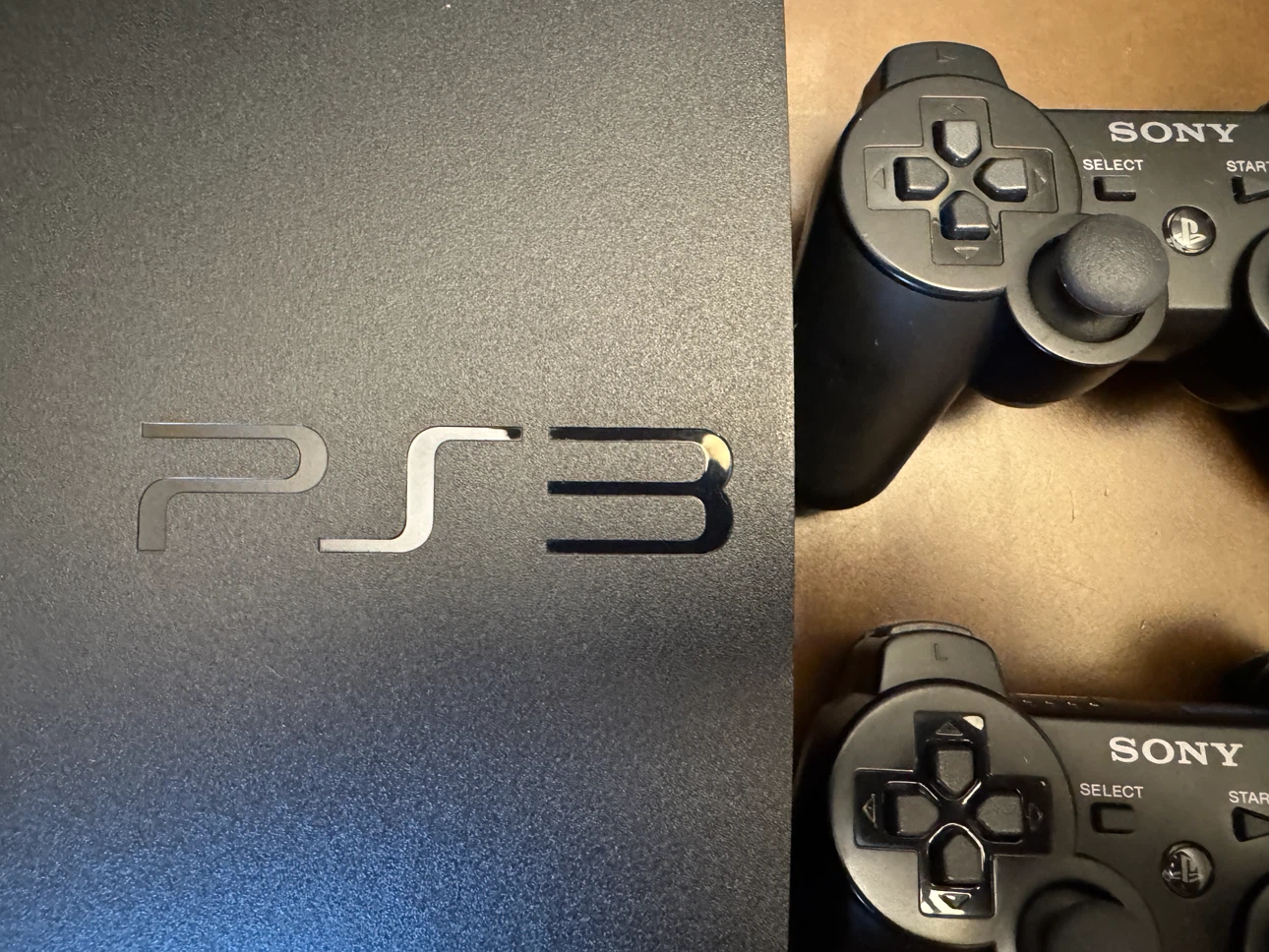 Sony PlayStation 3 Console with 4 Controllers - photo 2
