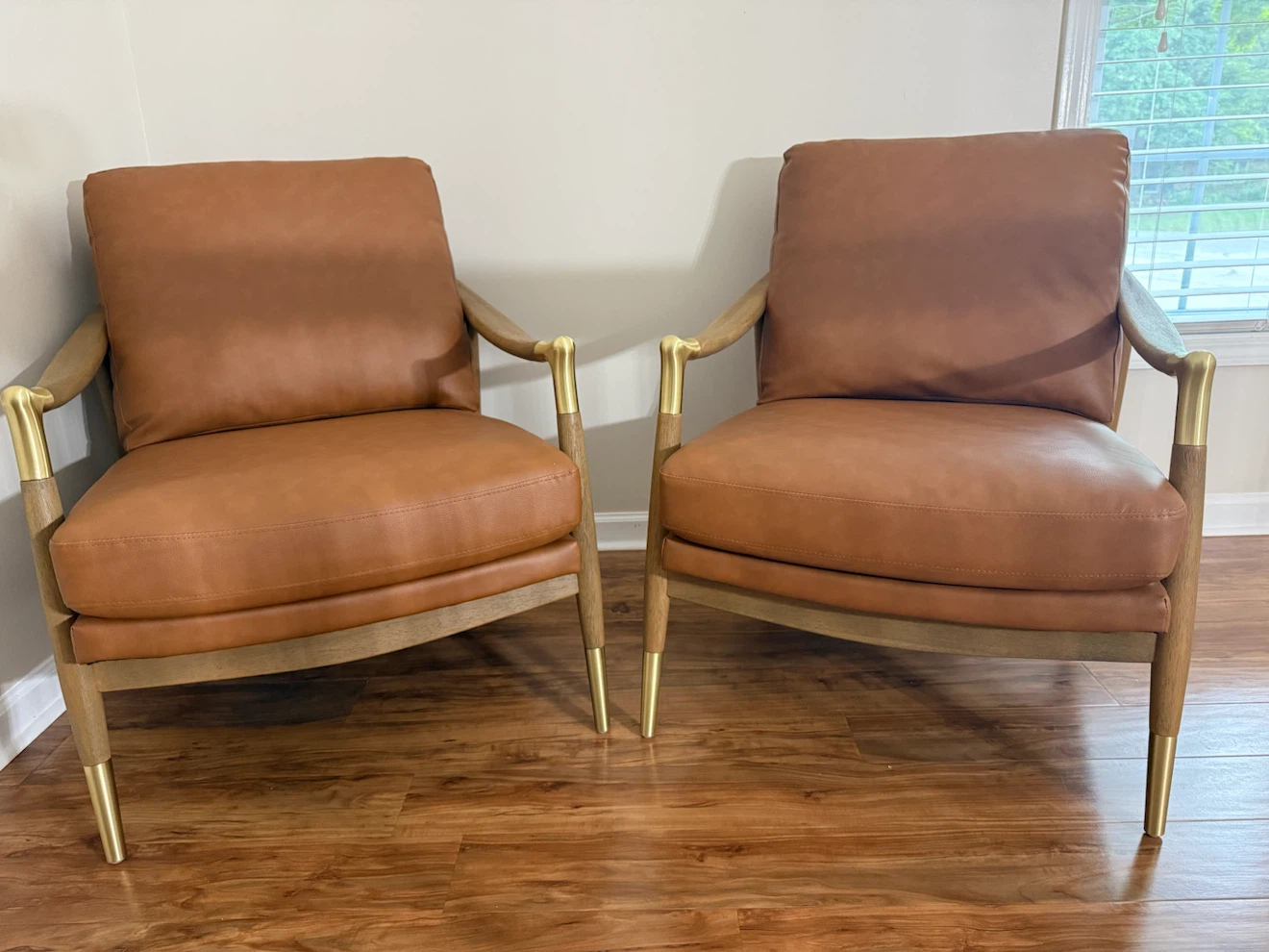 Set of 2 Tan Vegan Leather Accent Chairs