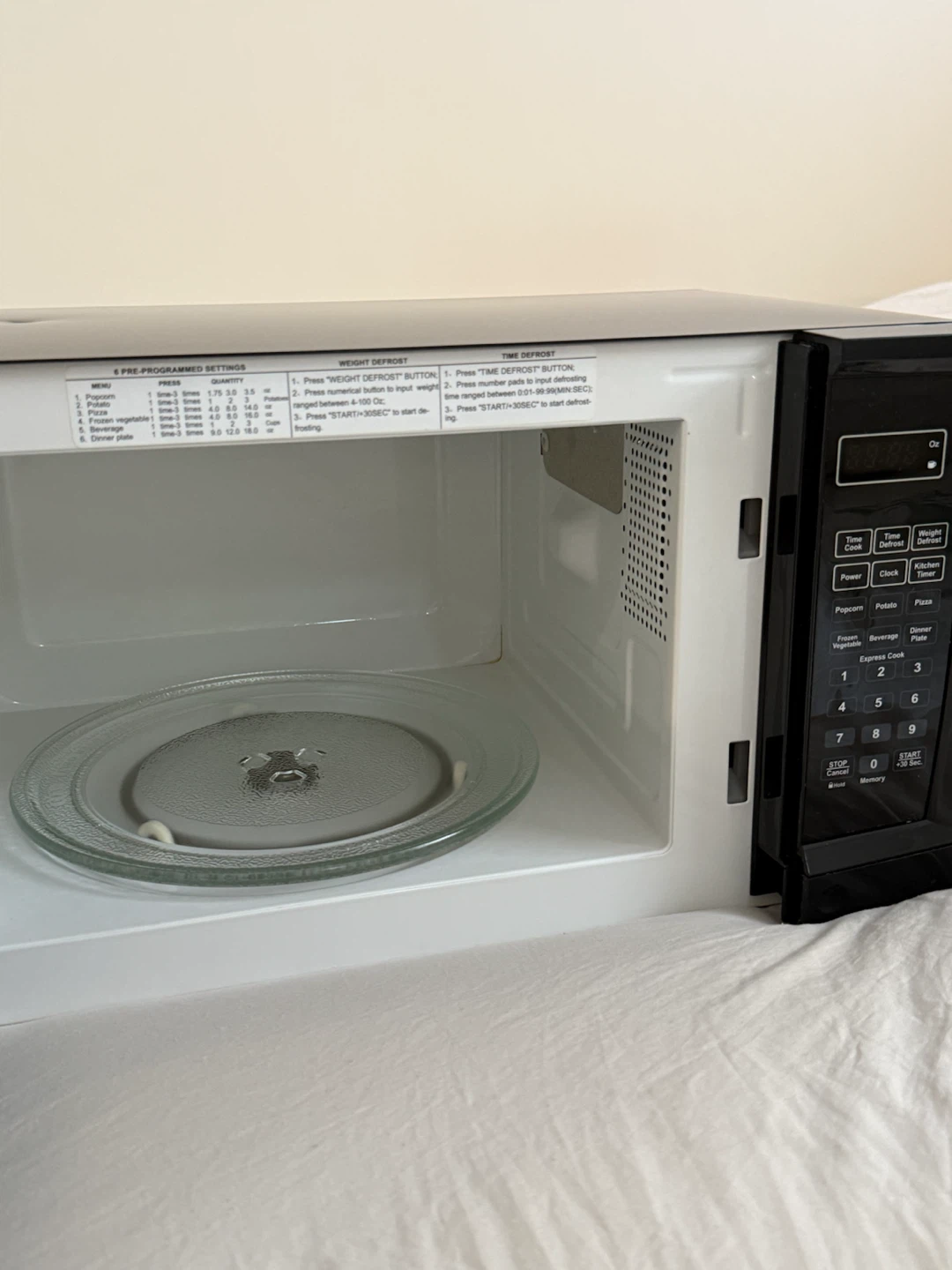 Insignia Black Microwave - photo 2