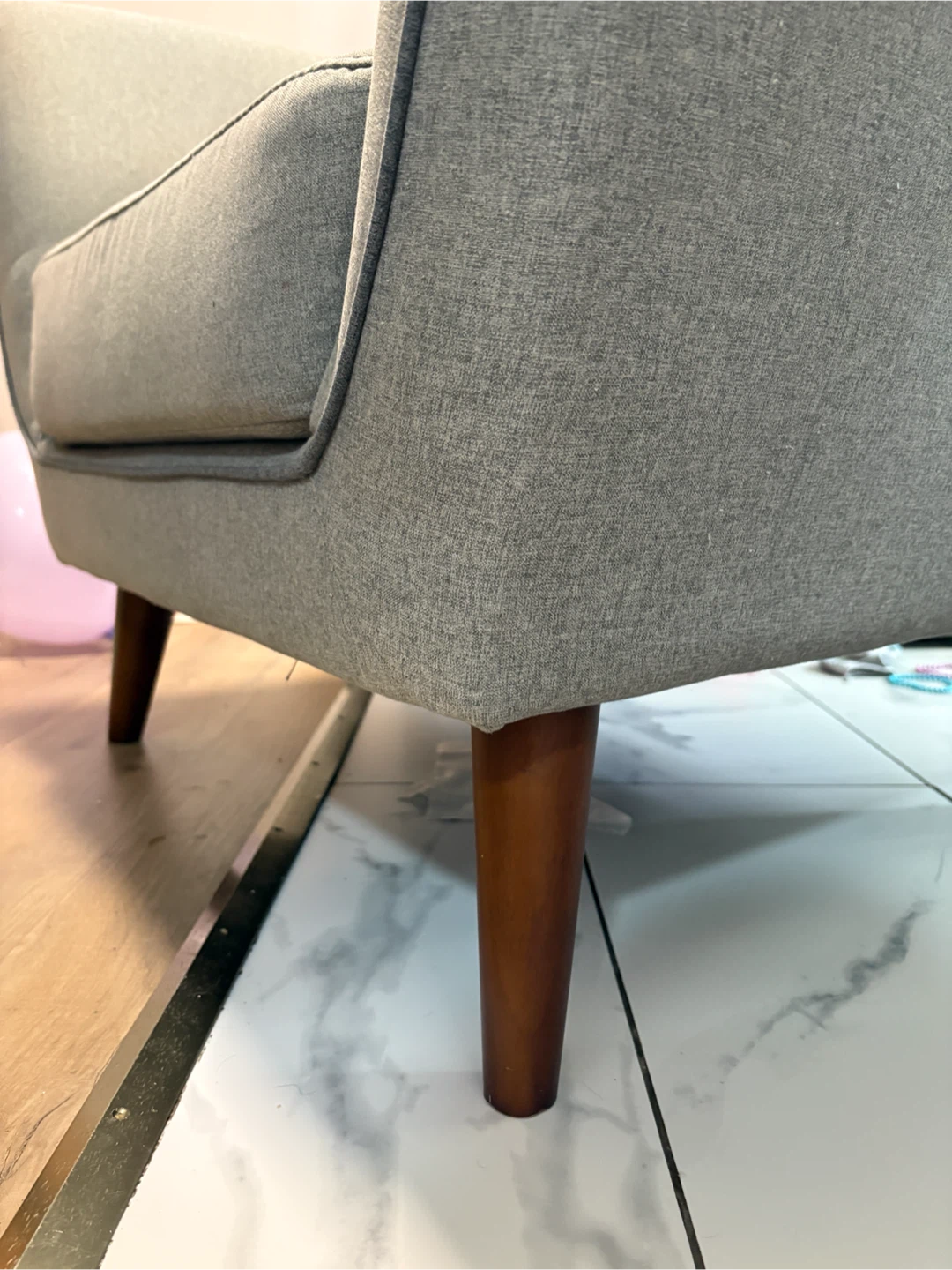 Grey Armchair with Wooden Legs - photo 3