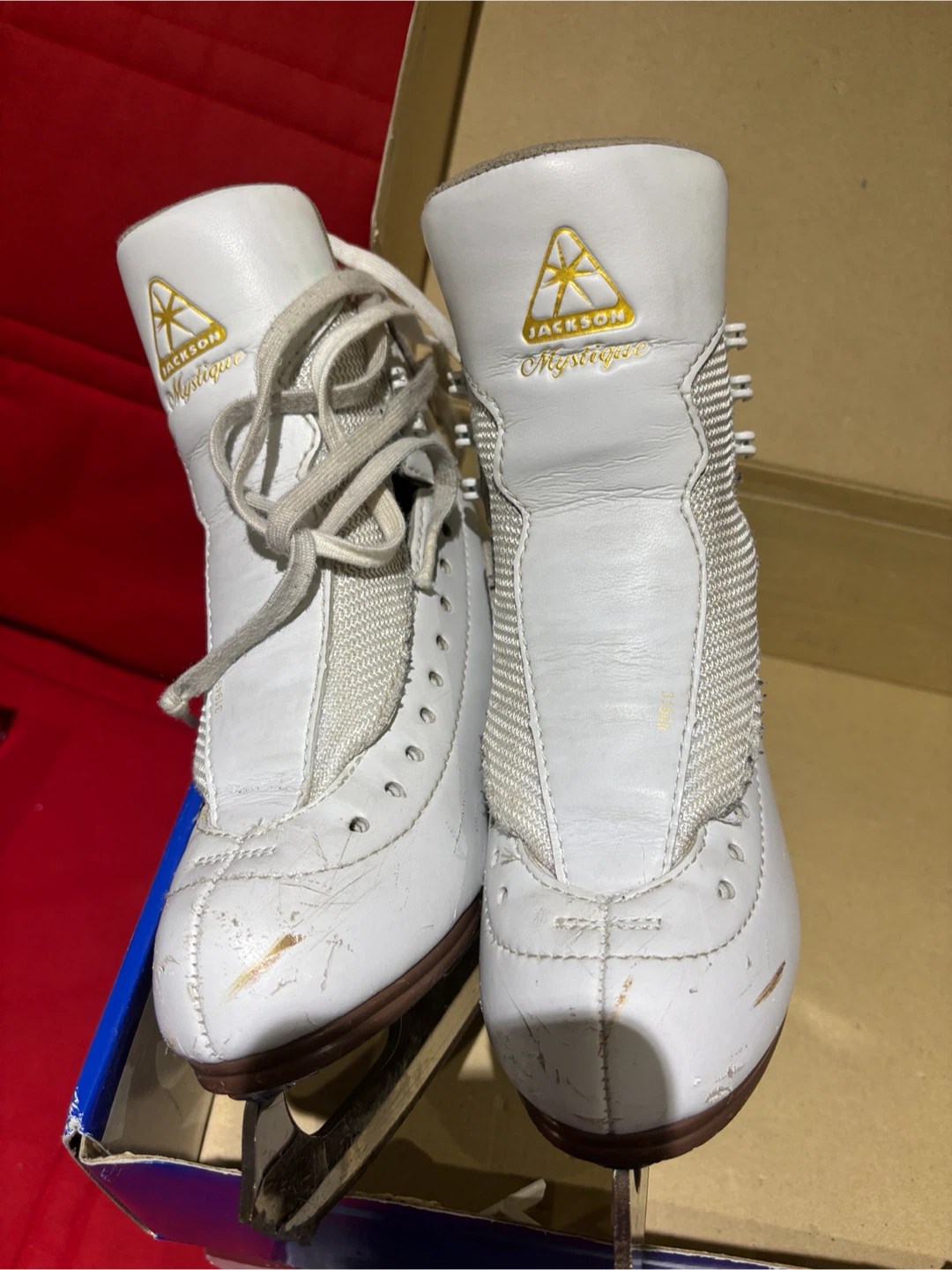Jackson Mystique Figure Skates (Size 2 1/2)