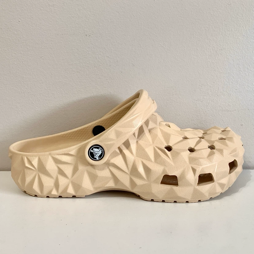 Crocs Womens Clog Size 8 Classic Geometric Clog/Shoes NEW - photo 2