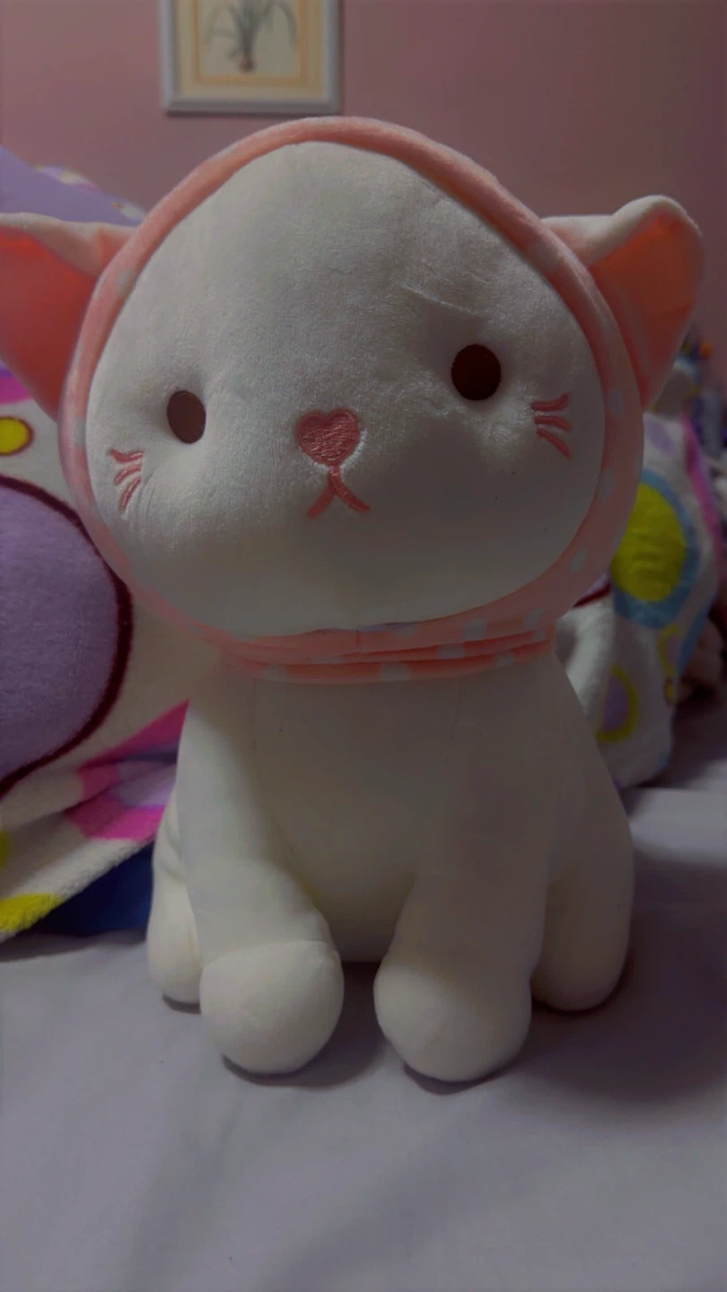 Cute White Plush Cat
