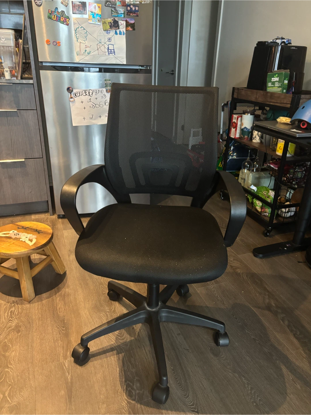 2 black office chairs for sale - photo 2