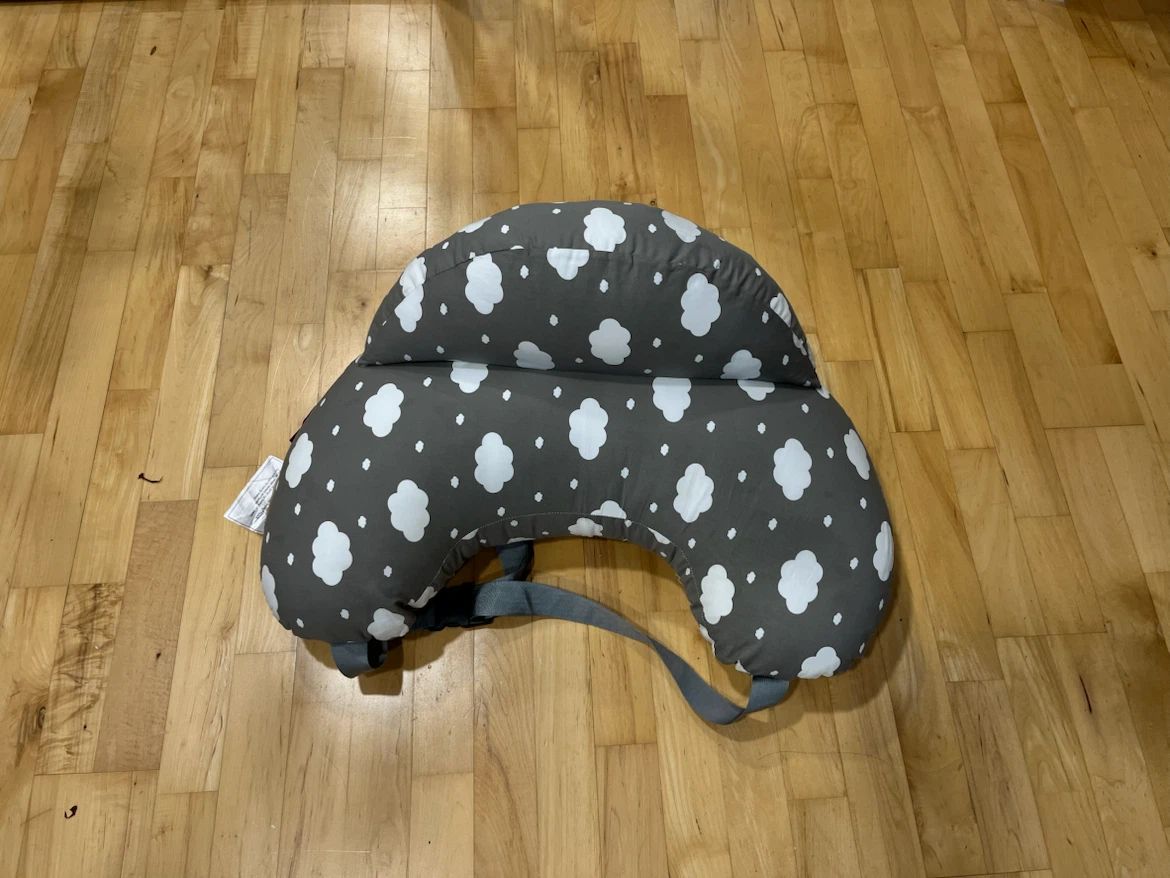 Momcosy Cloud Nursing Pillow