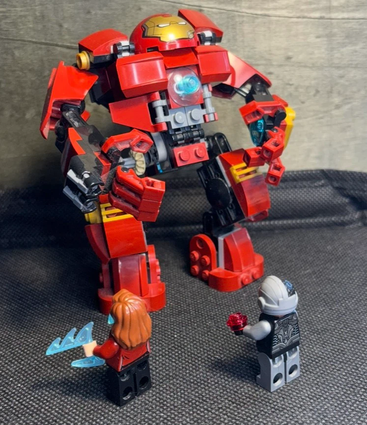 LEGO - The Hulk Buster Smash 76031 - 90% comp - photo 3