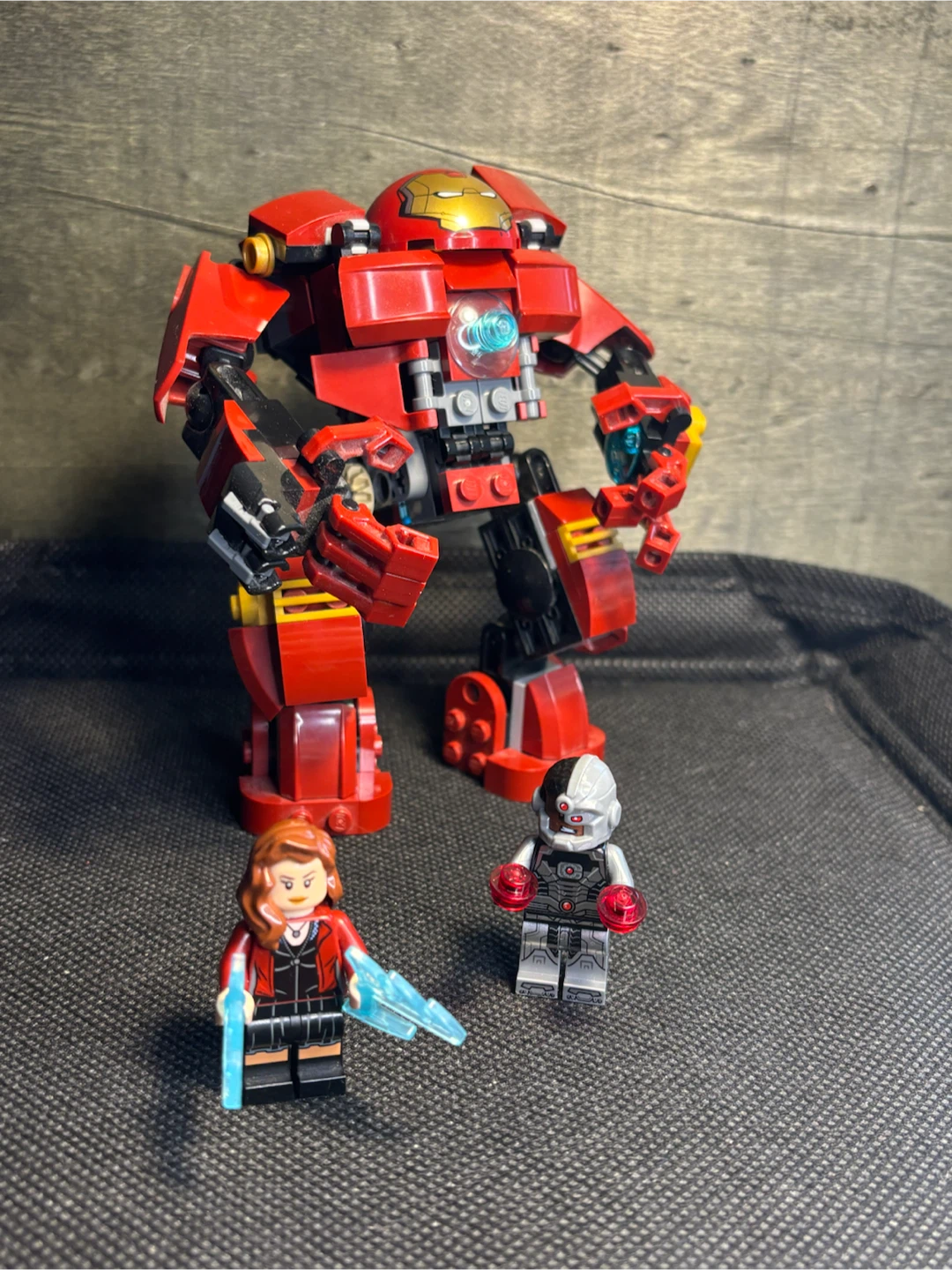 LEGO - The Hulk Buster Smash 76031 - 90% comp - photo 4