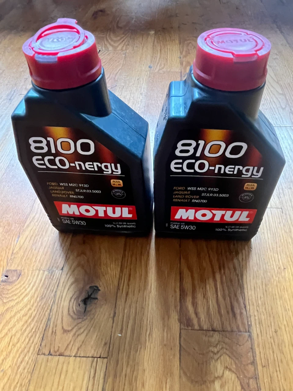 Motul 8100 ECO-nergy SAE 5W30 Synthetic Motor Oil (2x 1 Liter)