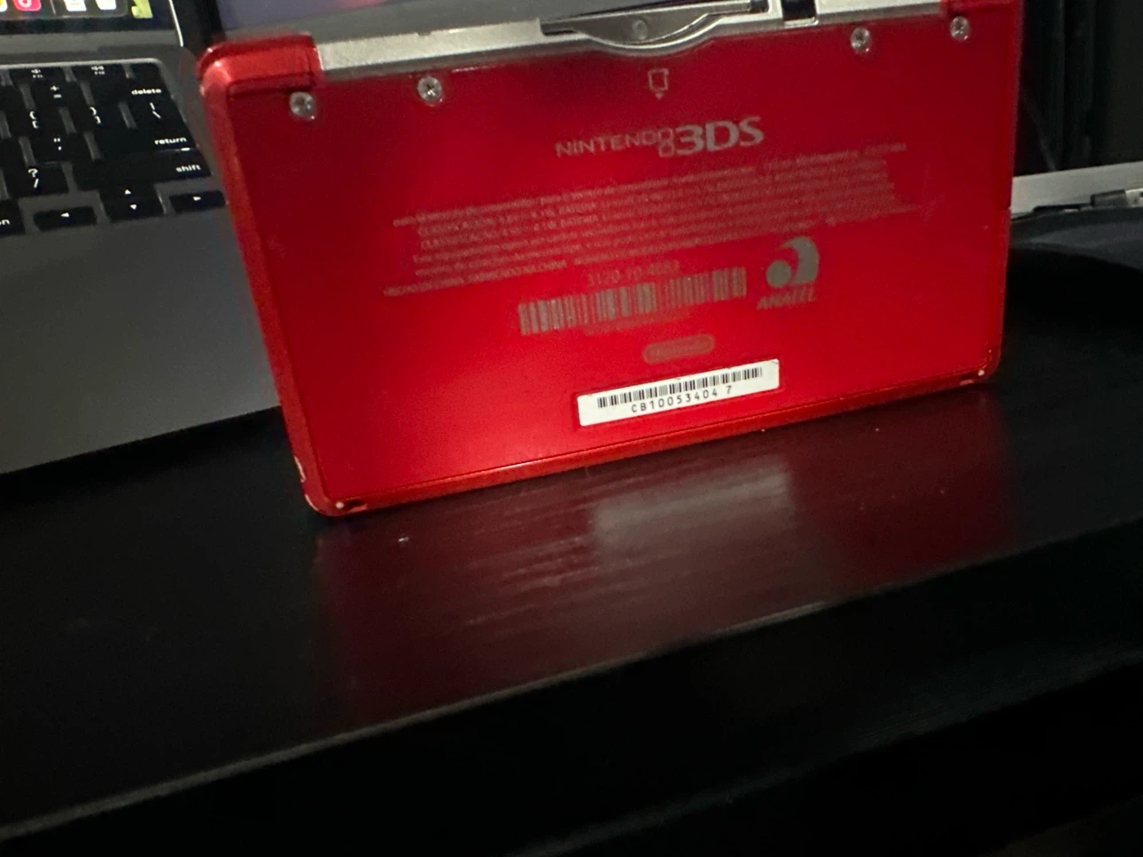 Red Nintendo 3DS - photo 3