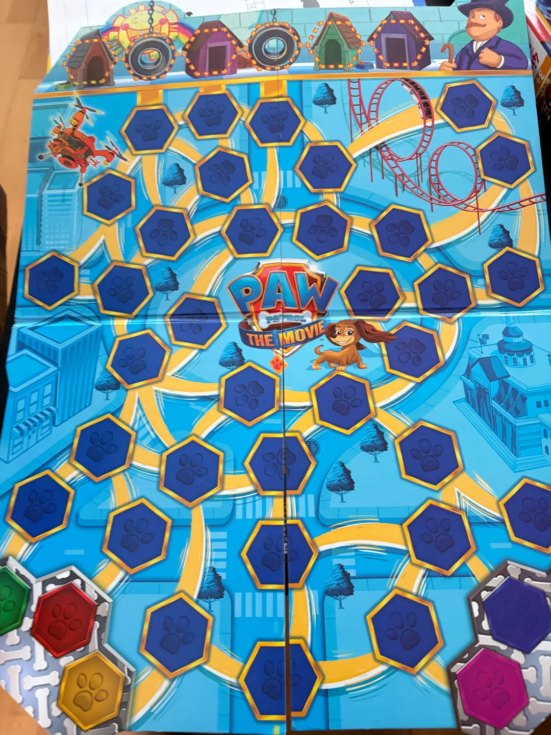 Paw Patrol The Movie Adventure City Lookout Game - photo 3