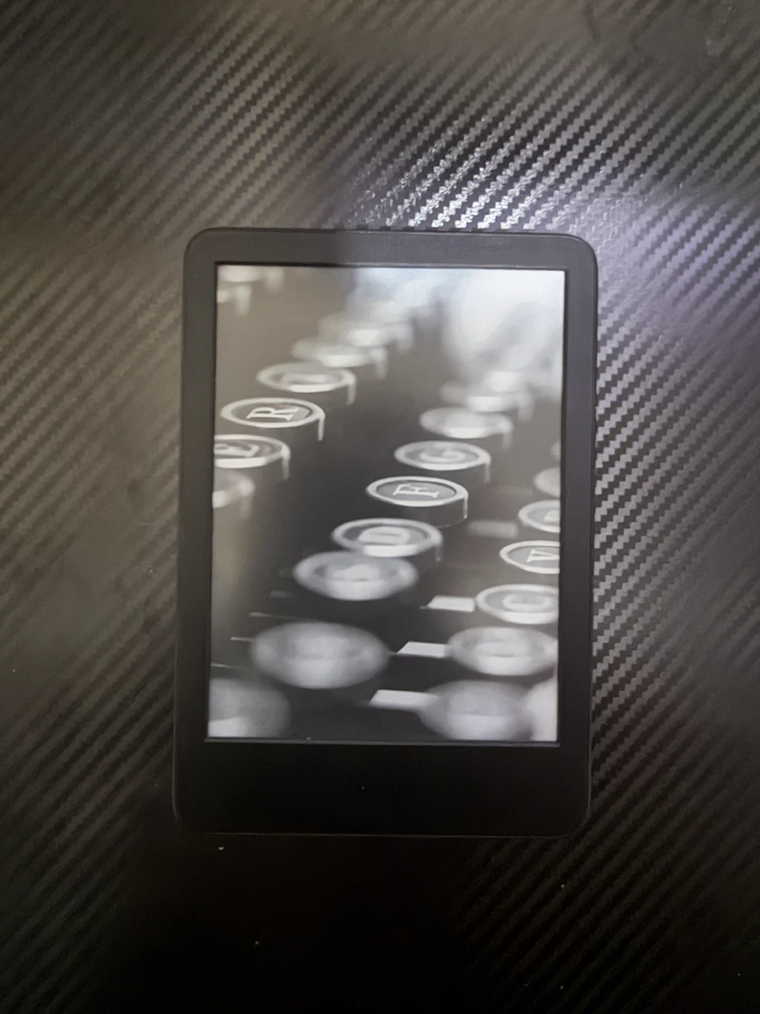 Amazon Kindle E-reader - photo 3