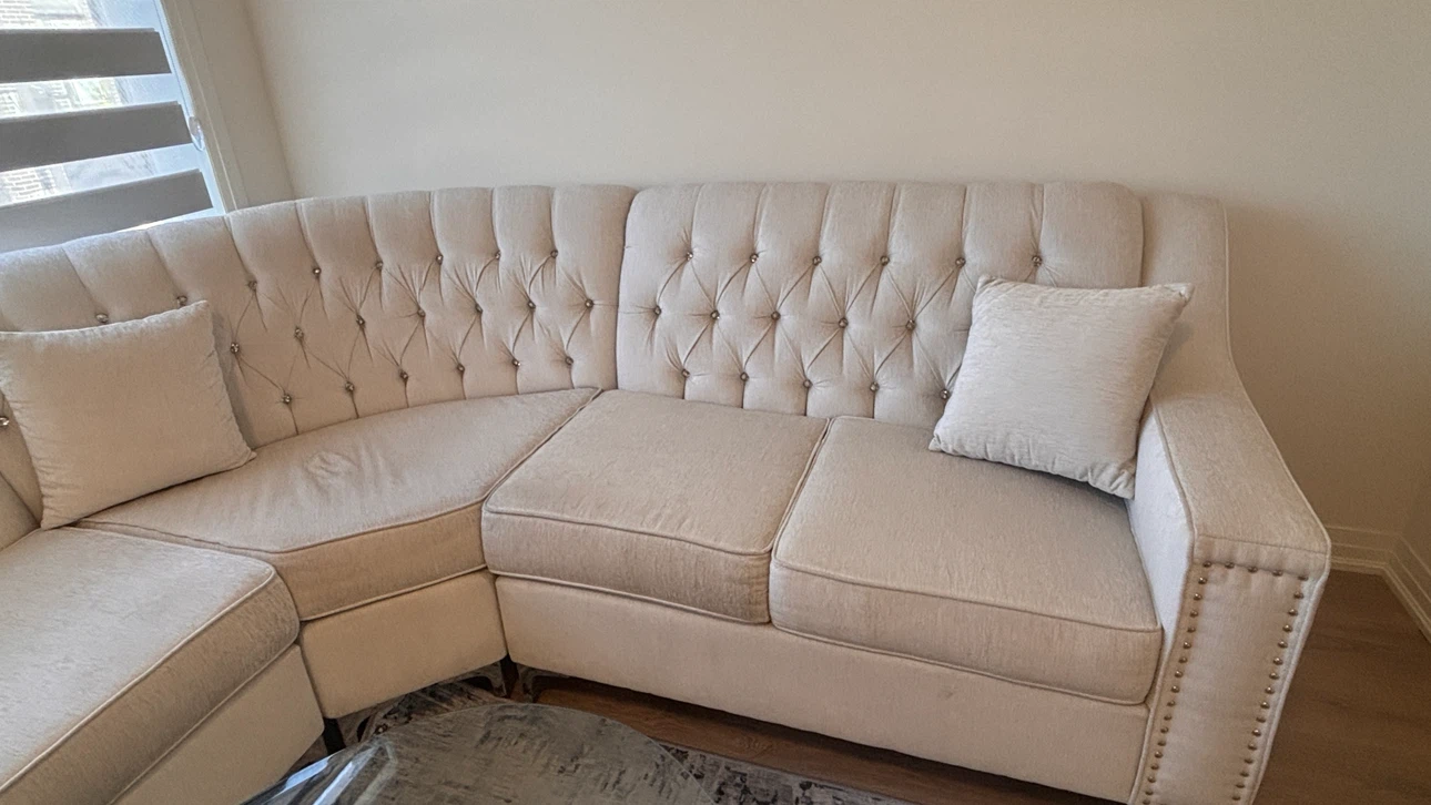 Sectional Sofa with Crystal Tufting and coffee table - photo 3