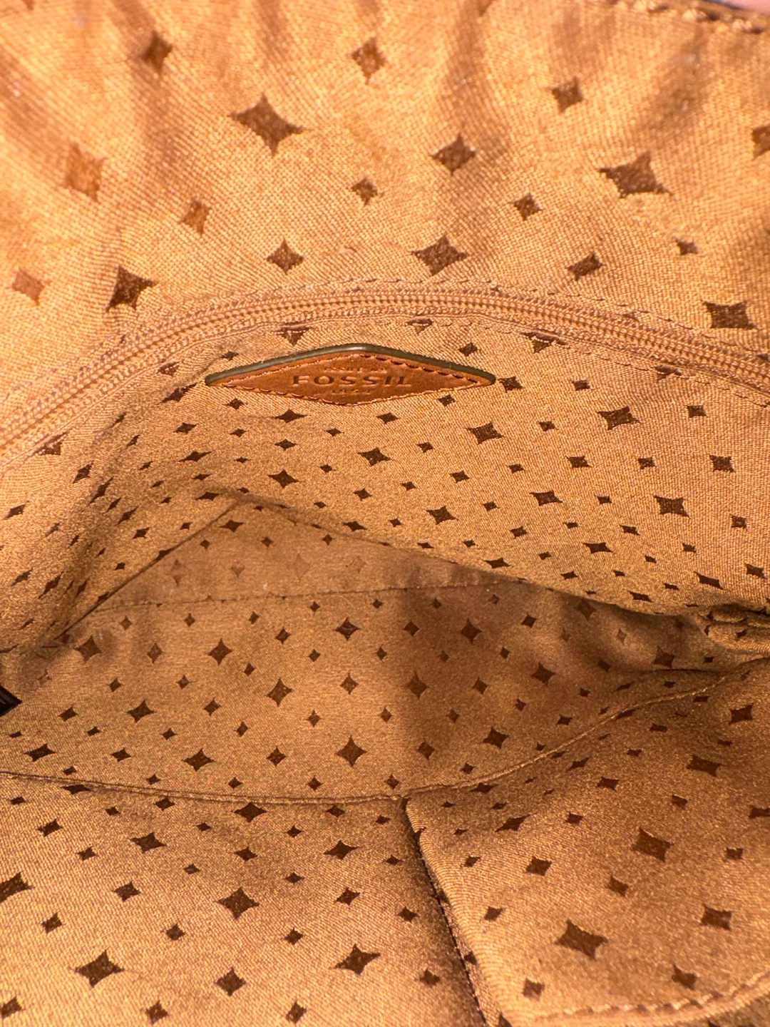 Fossil Explorer Crossbody Bag - photo 3