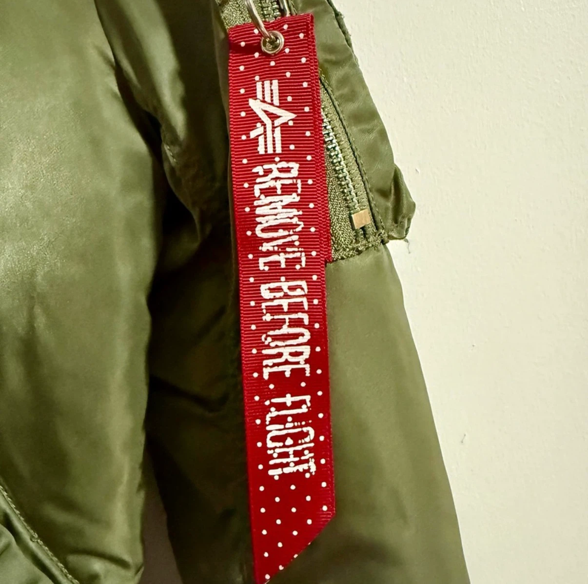 Alpha Industries Bomber Jacket - photo 2