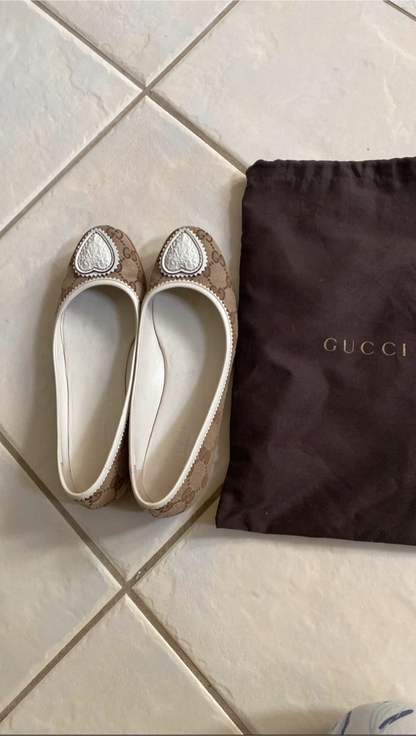Gucci GG Canvas Heart Ballet Flats with Dust Bag