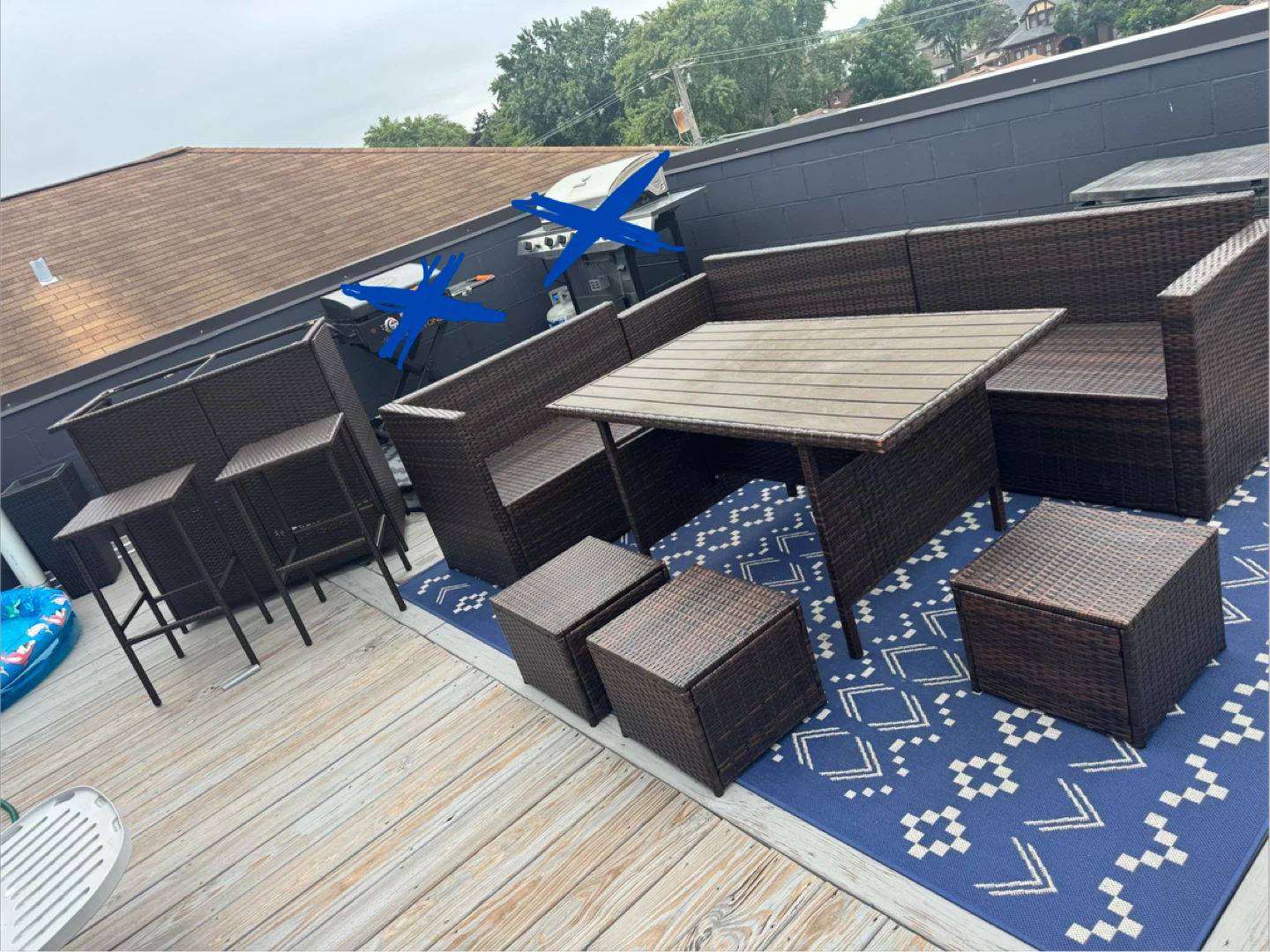 7-Piece Wicker Patio Furniture Set and Bar w/Stools