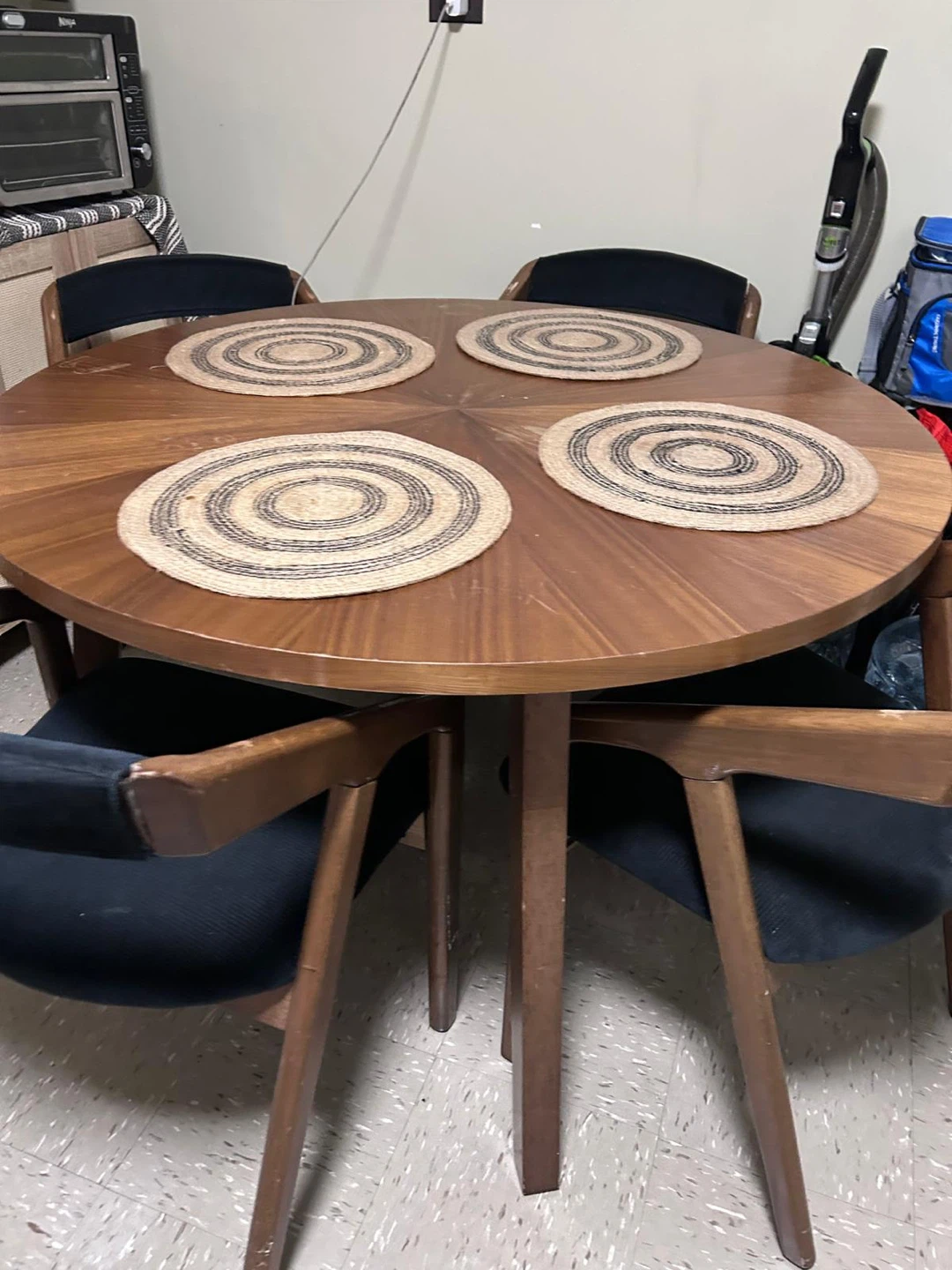 Mid-Century Style Dining Table and Chairs Set