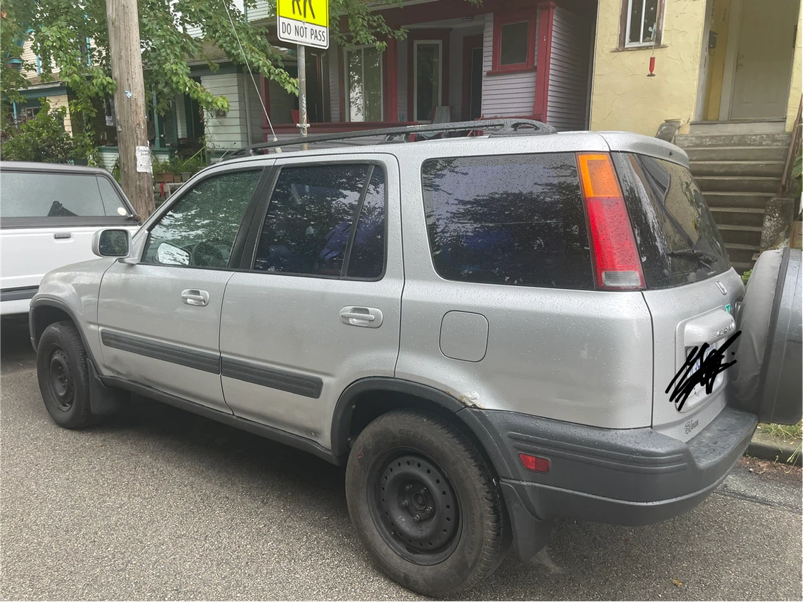 Honda CR-V leaving town after today - photo 3