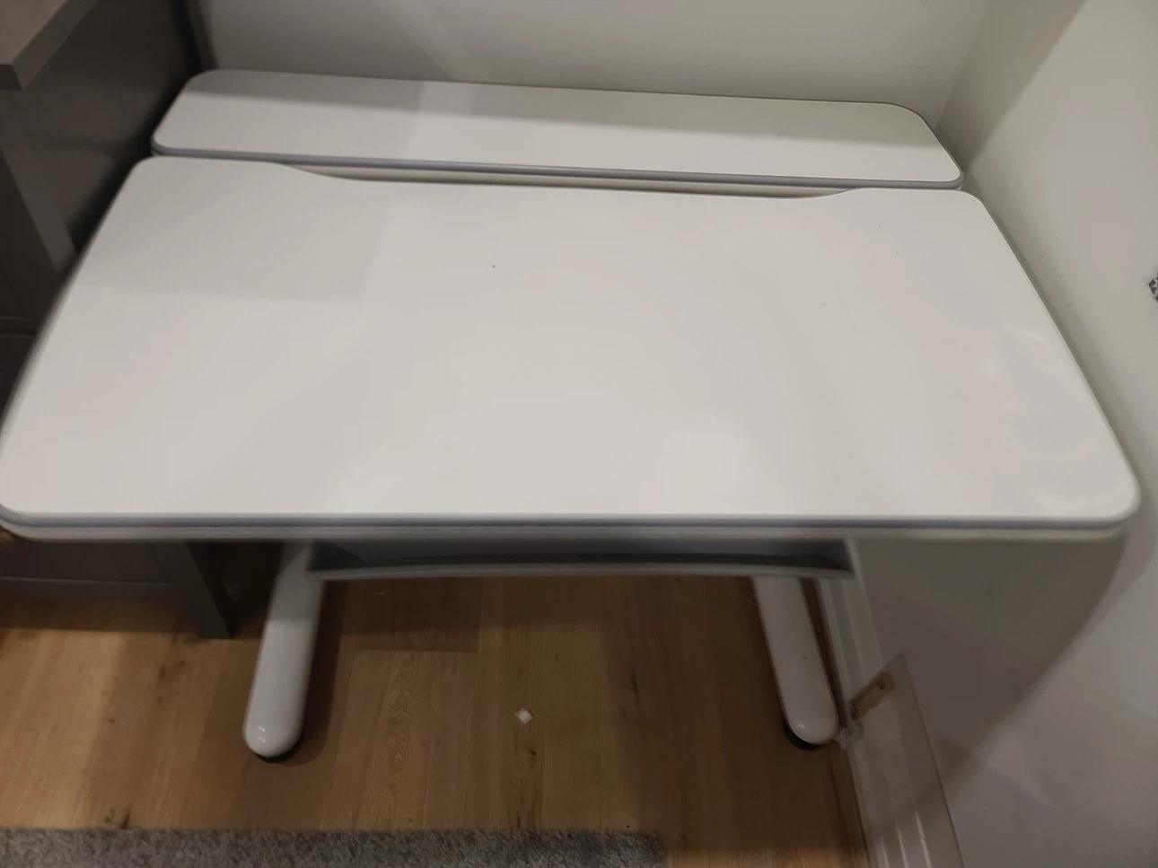 Adjustable White Desk for Kids