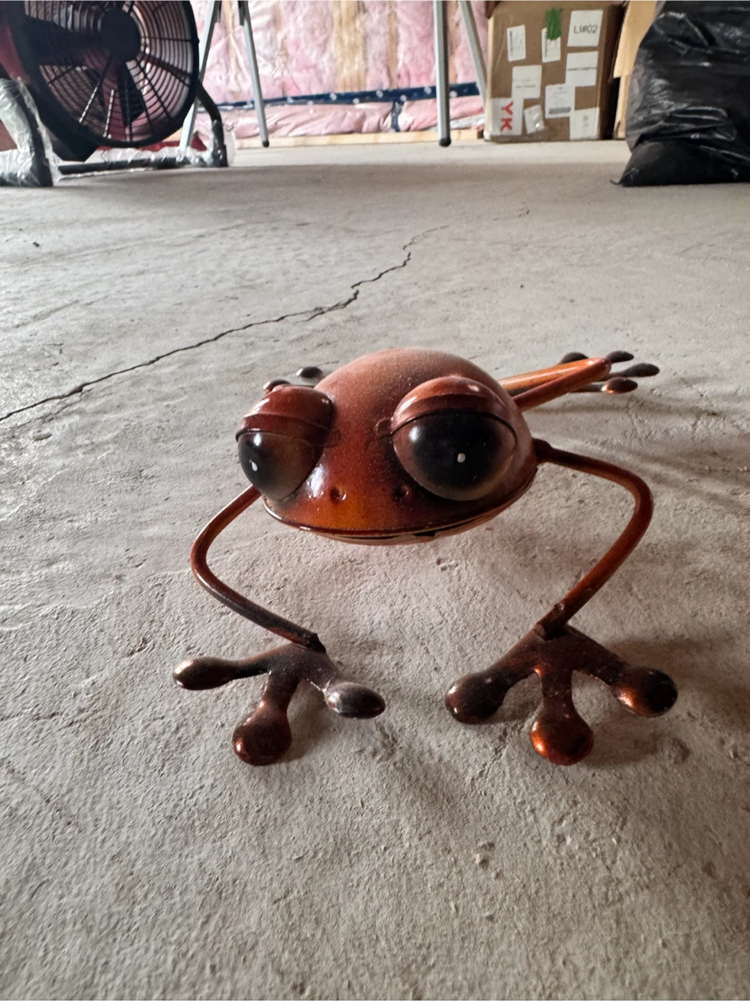 Metal Frog Garden Decor - photo 2