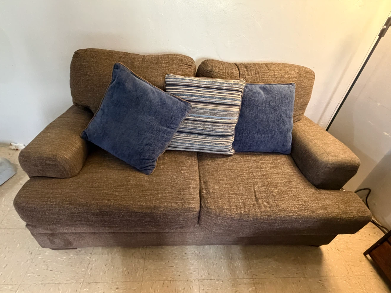 Brown Loveseat Sofa - photo 5