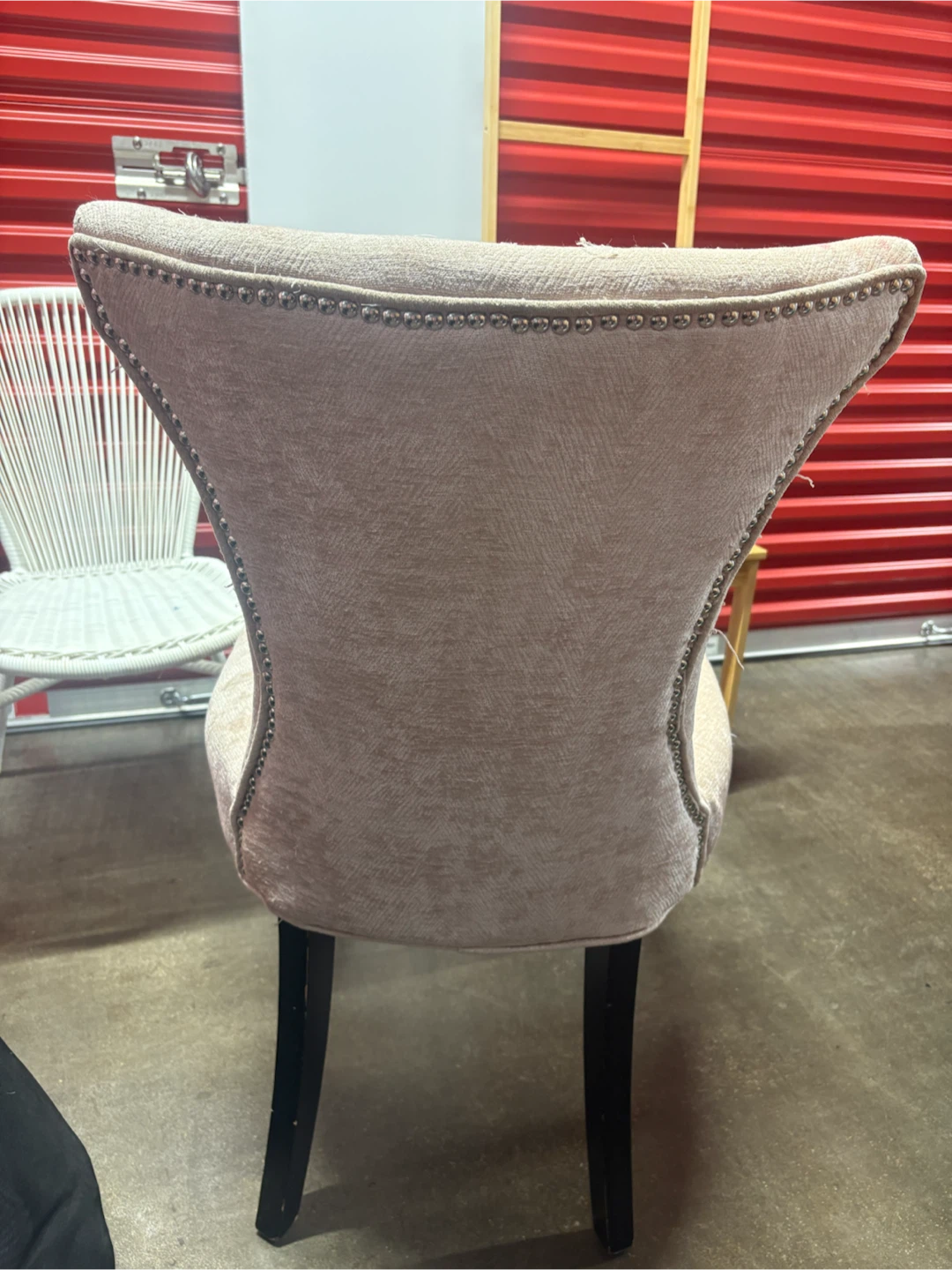 Light Pink Upholstered Accent Chair - photo 2