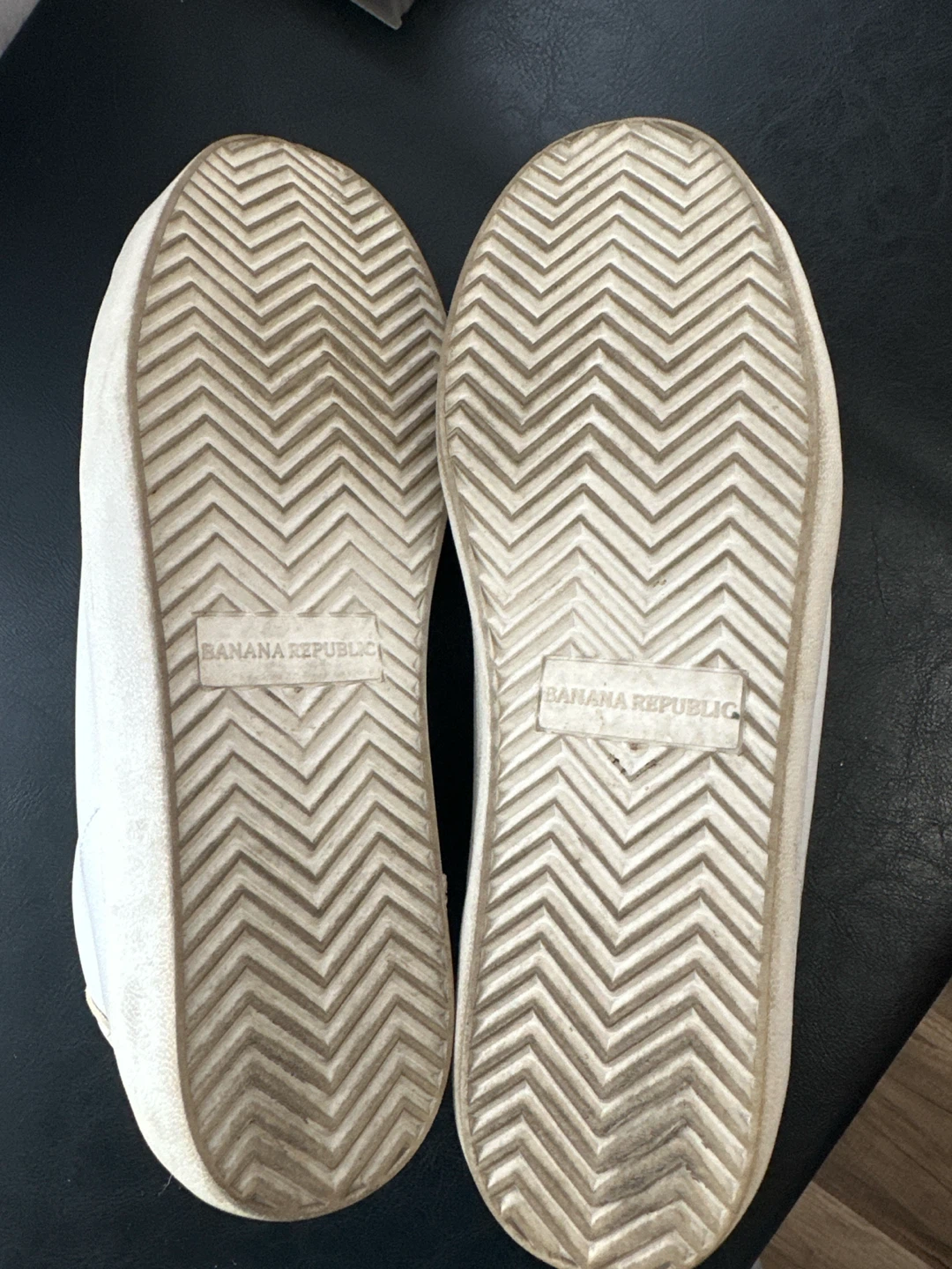 Banana Republic White Leather Sneakers Size 7M - photo 3