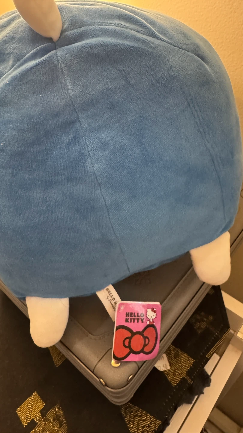 Hello Kitty Plush Pillow - photo 5
