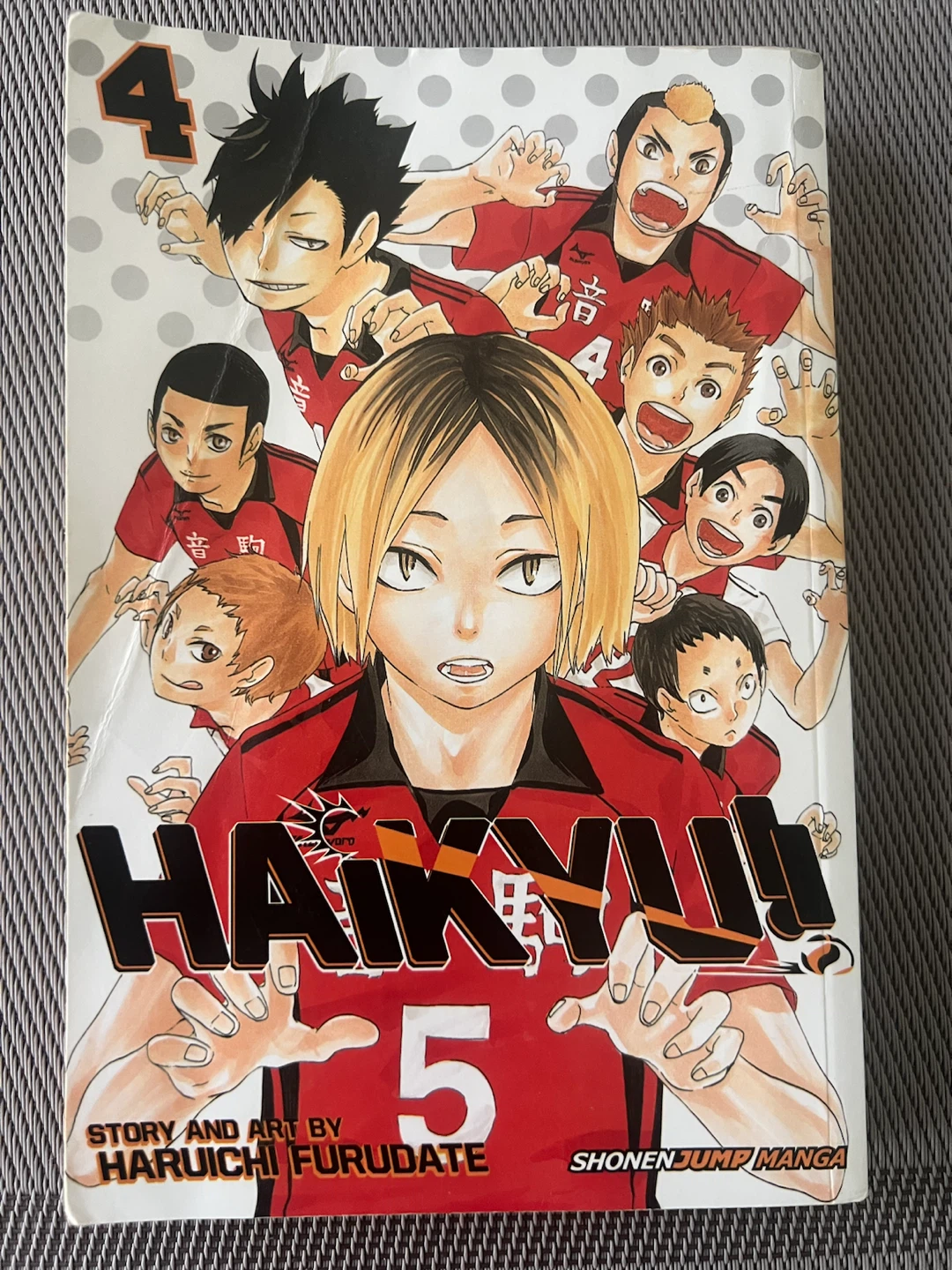 Haikyuu!! Manga Volume 4