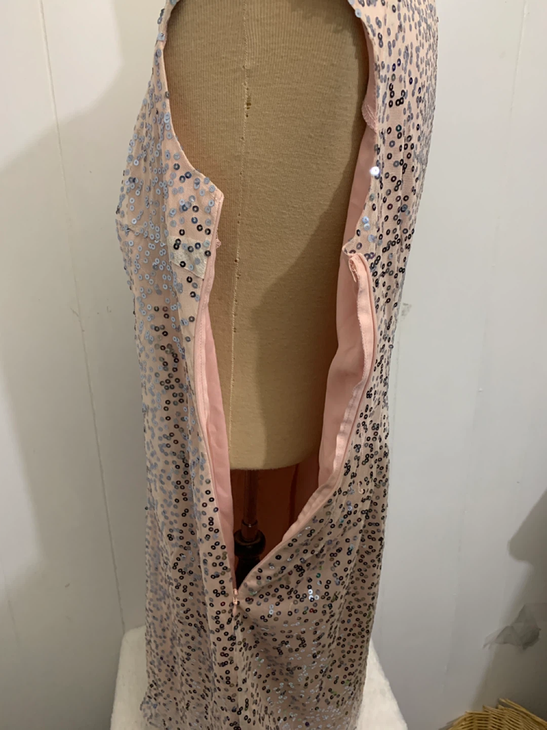 Womens Pink and Silver Sequins Dress. Venus. Size 12. - photo 4