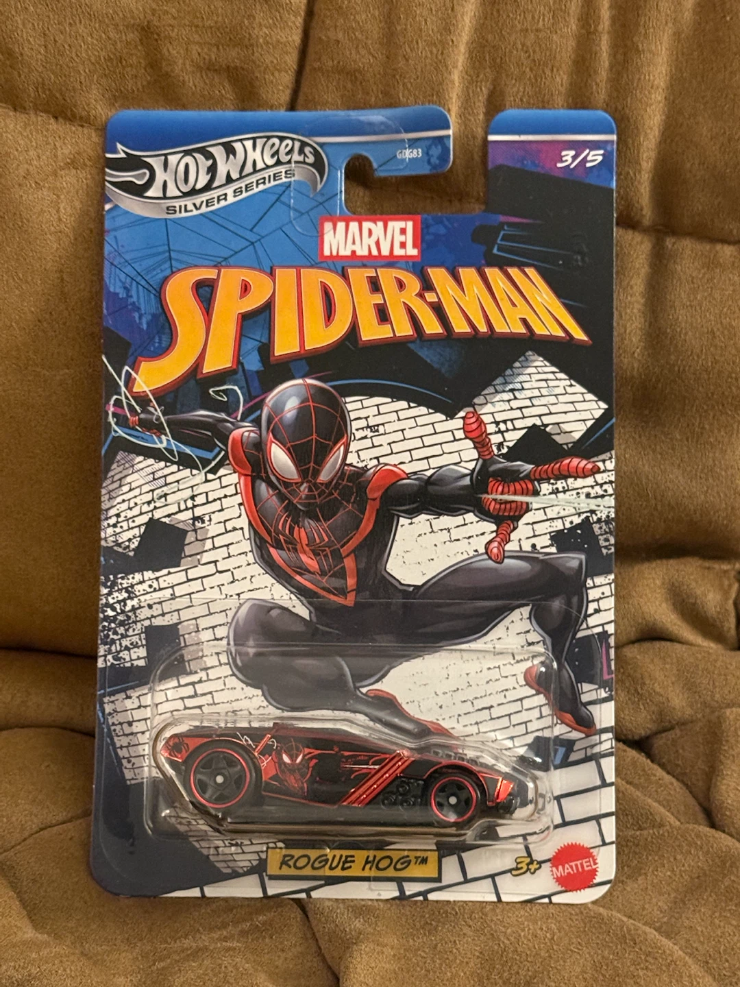 Hot Wheels Silver Series Marvel Spider-Man - photo 2