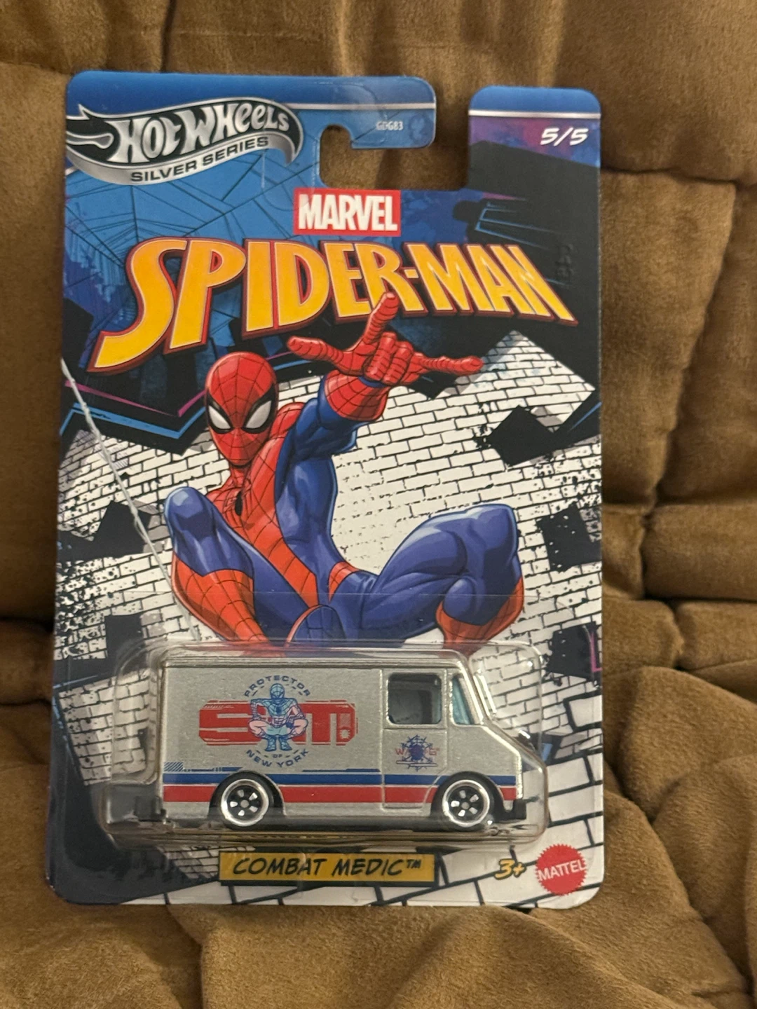 Hot Wheels Silver Series Marvel Spider-Man - photo 3