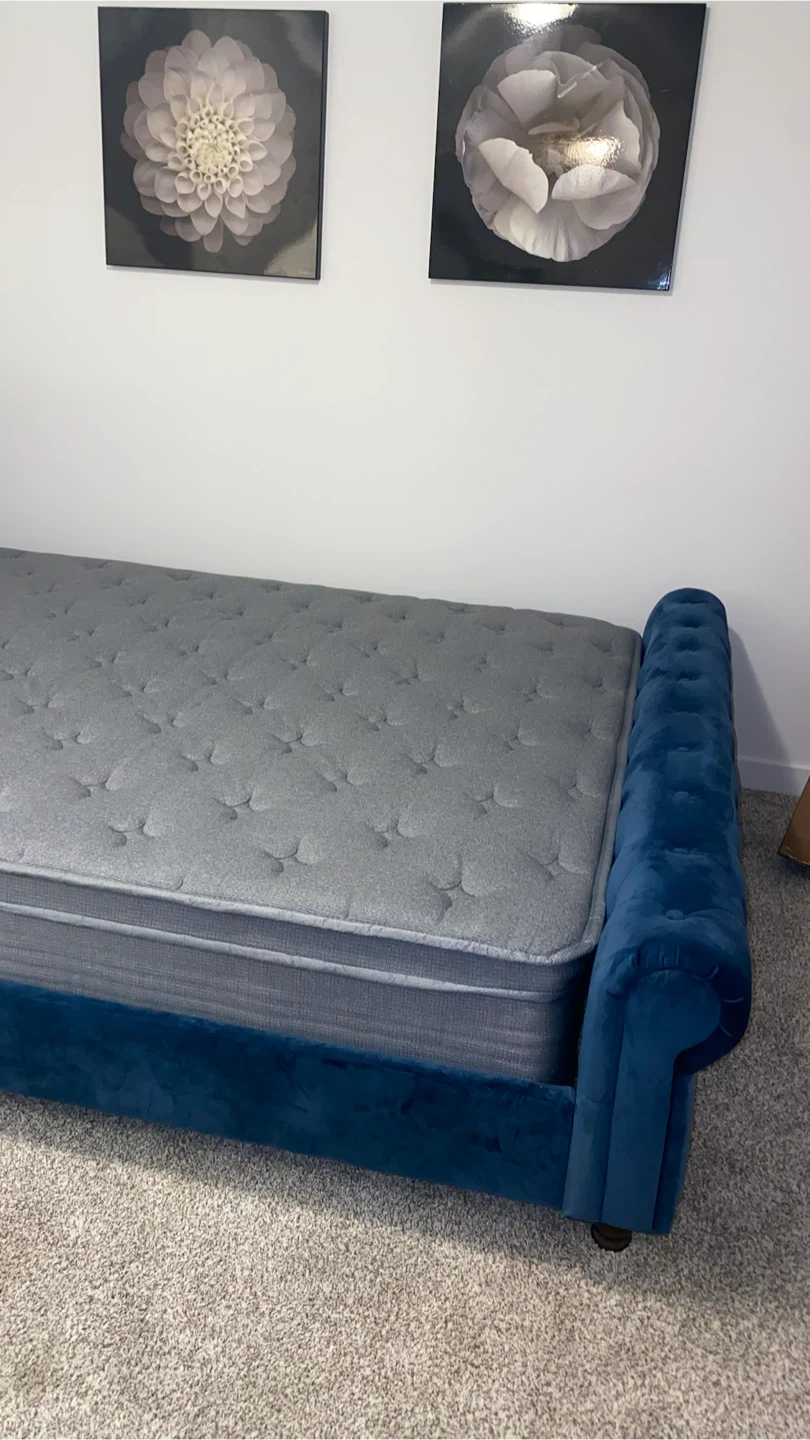 Queen size Mattress - photo 3