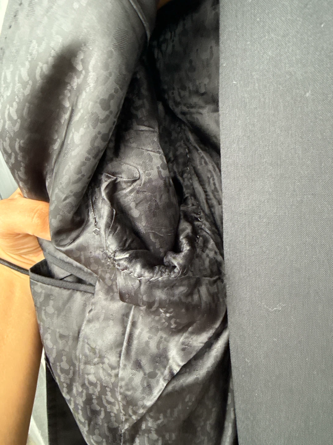 GUCCI Men's Black Wool Suit Jacket - photo 3