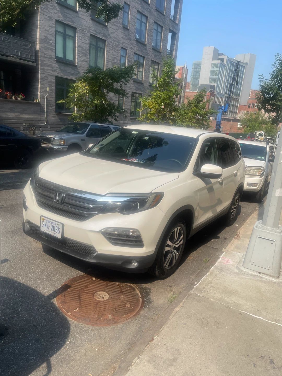 Honda Pilot SUV - photo 3