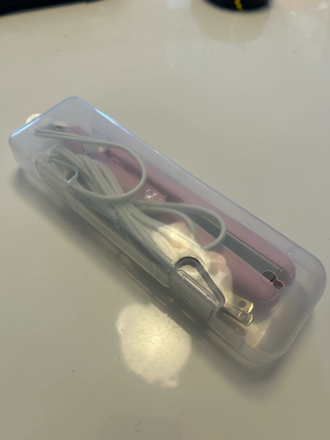 Portable Hair Straightener - photo 2