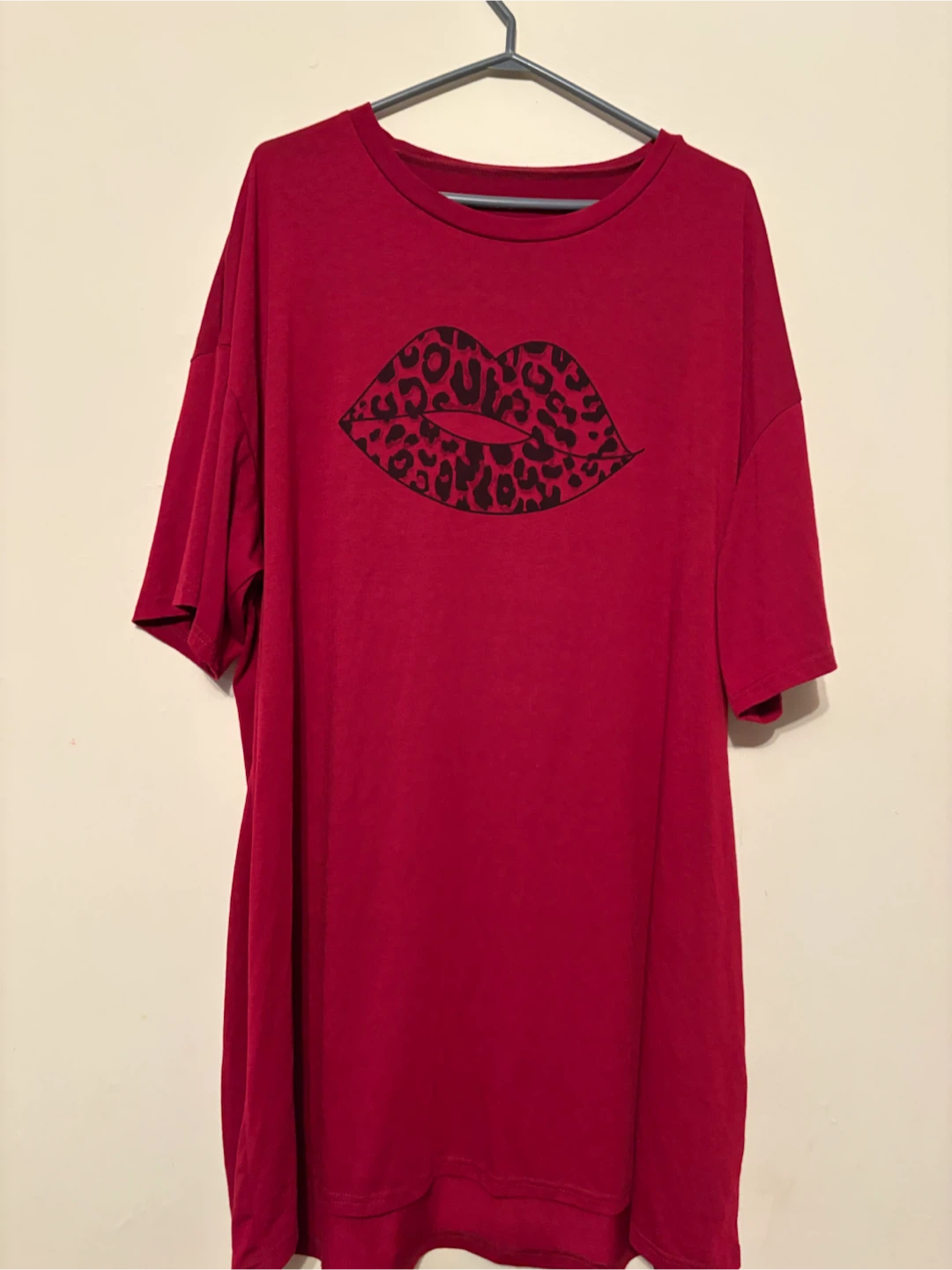 Red Leopard Lips T-Shirt dress plus size