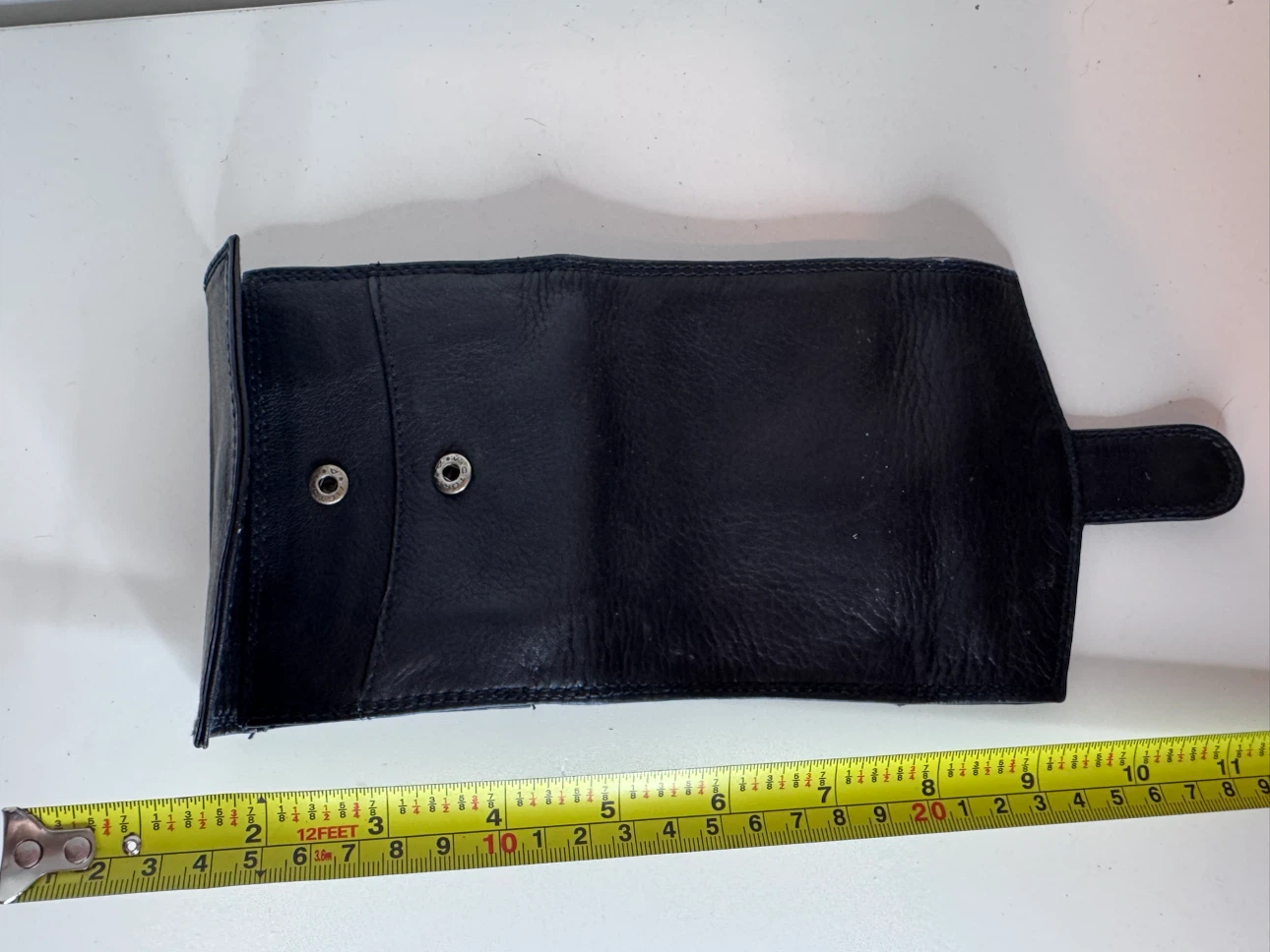 Dakota Black Leather Trifold Wallet - photo 3