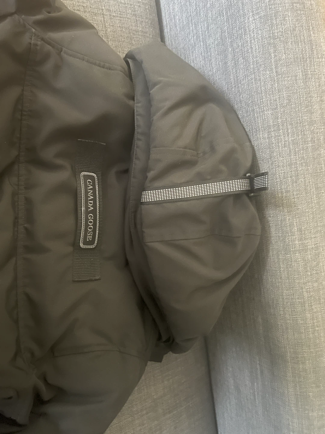 Canada Goose Black Puffer Parka Jacket - photo 2