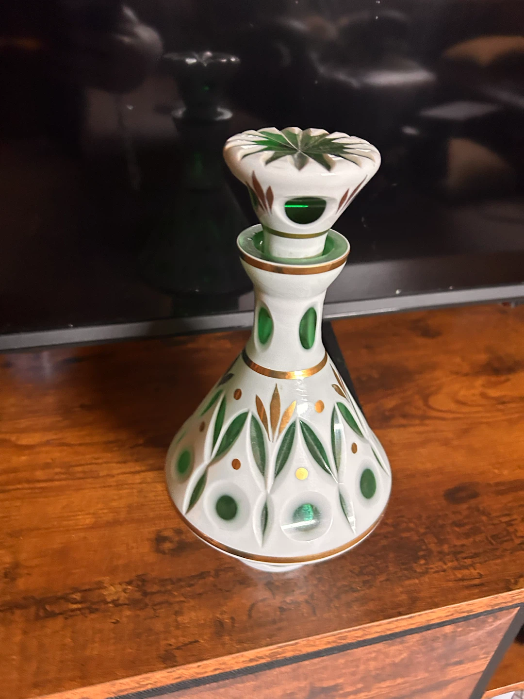 Decorative antique decanter - photo 2
