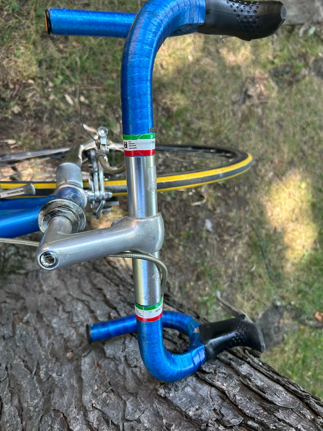 12 speed Gorgeous blue Bianchi Magny Ishiwata racing bike - photo 3