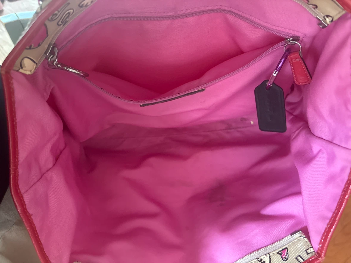 Coach Poppy Tote Bag - Pink Hearts Pattern - photo 2