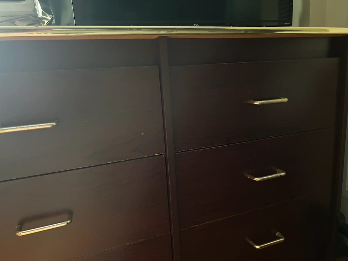 Dark Wood Dresser with 6 Drawers - photo 3