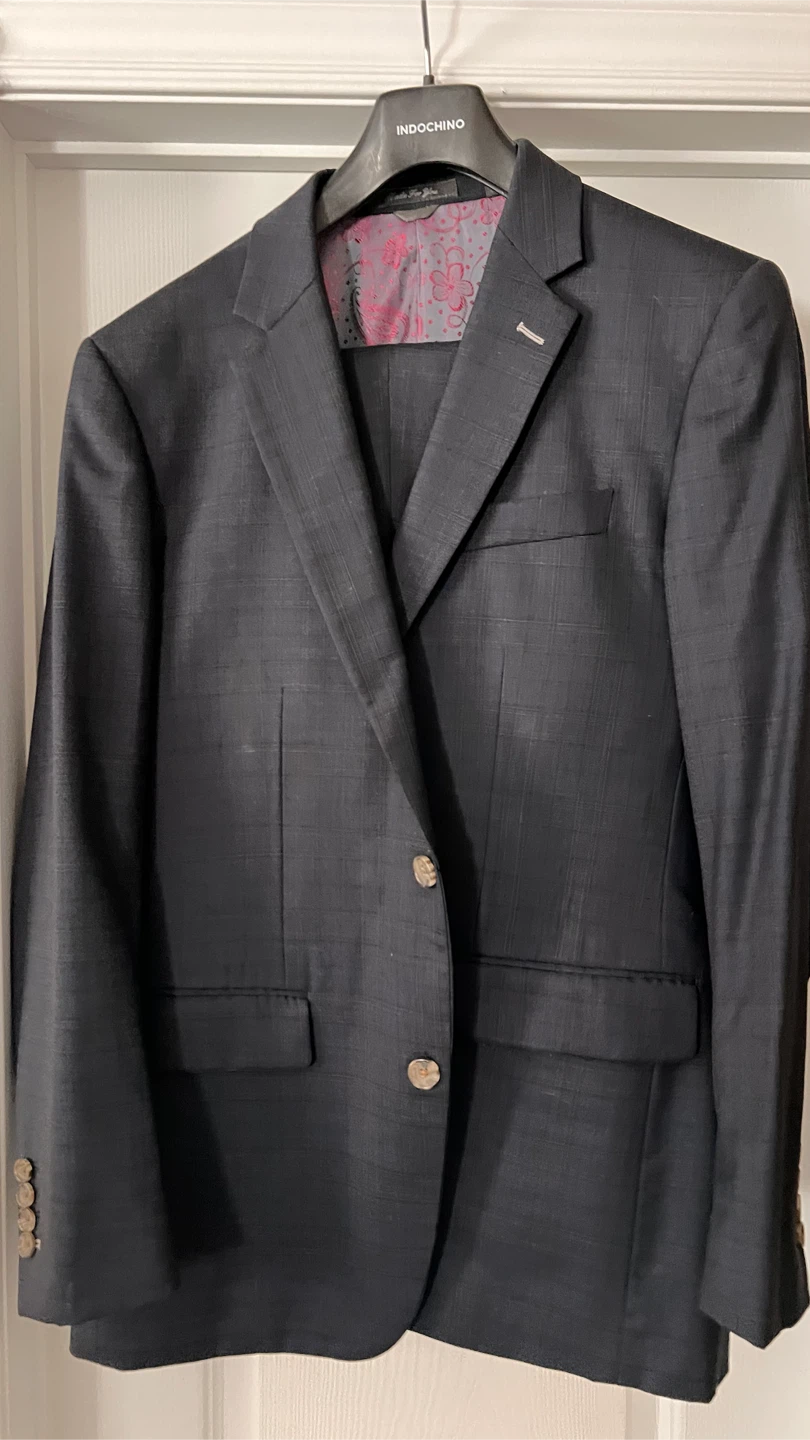 Dark Grey Men's 2pc Suit